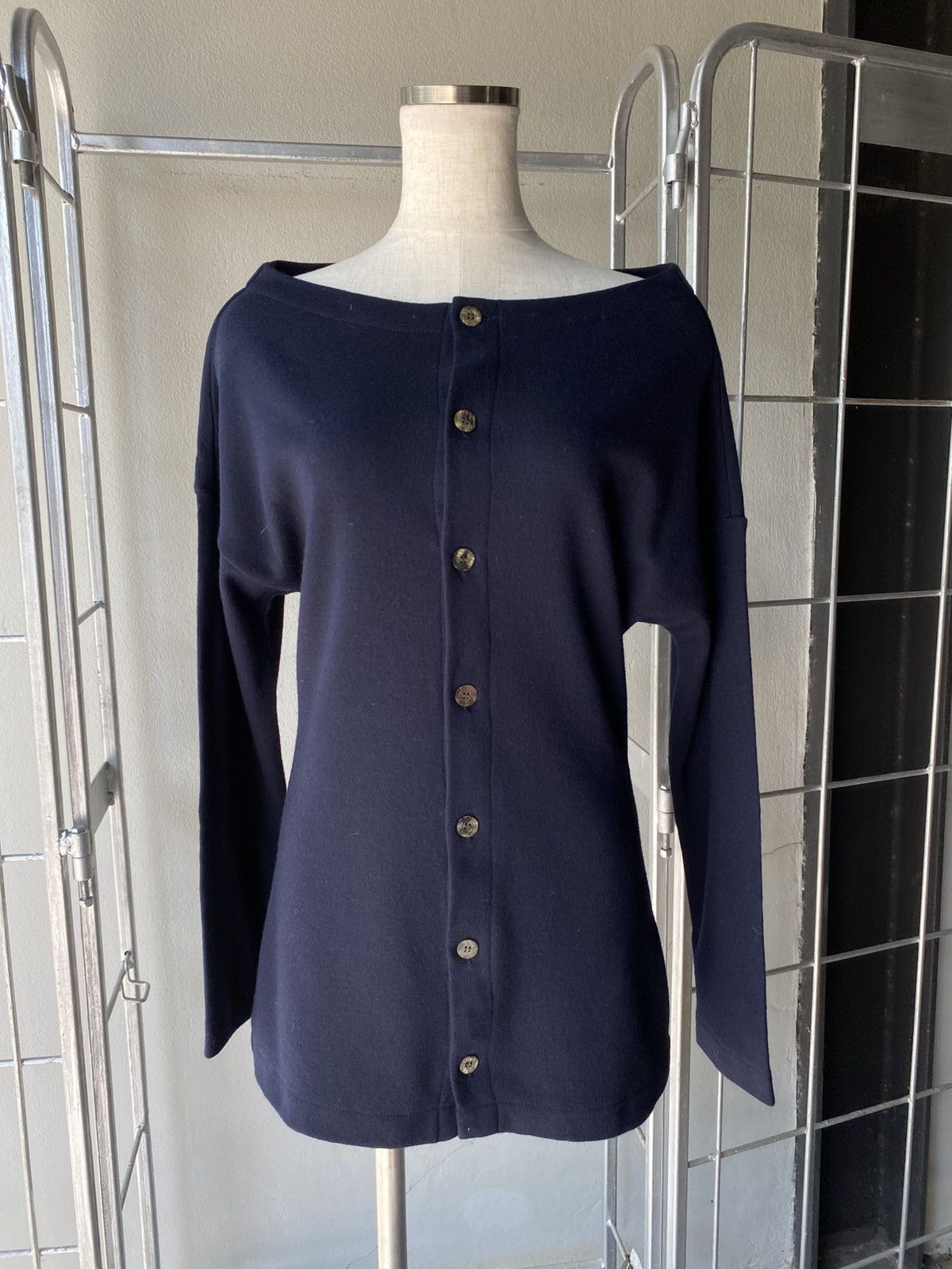 Comme des Garcons COMME des GARCONS Off-Shoulder Buttoned Top Size L / US 10 / IT 46 - 3 Thumbnail