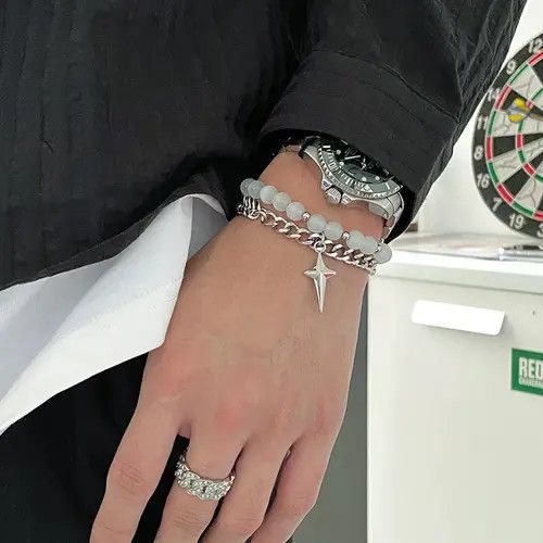 Designer Retro punk bracelet Size ONE SIZE - 2 Thumbnail