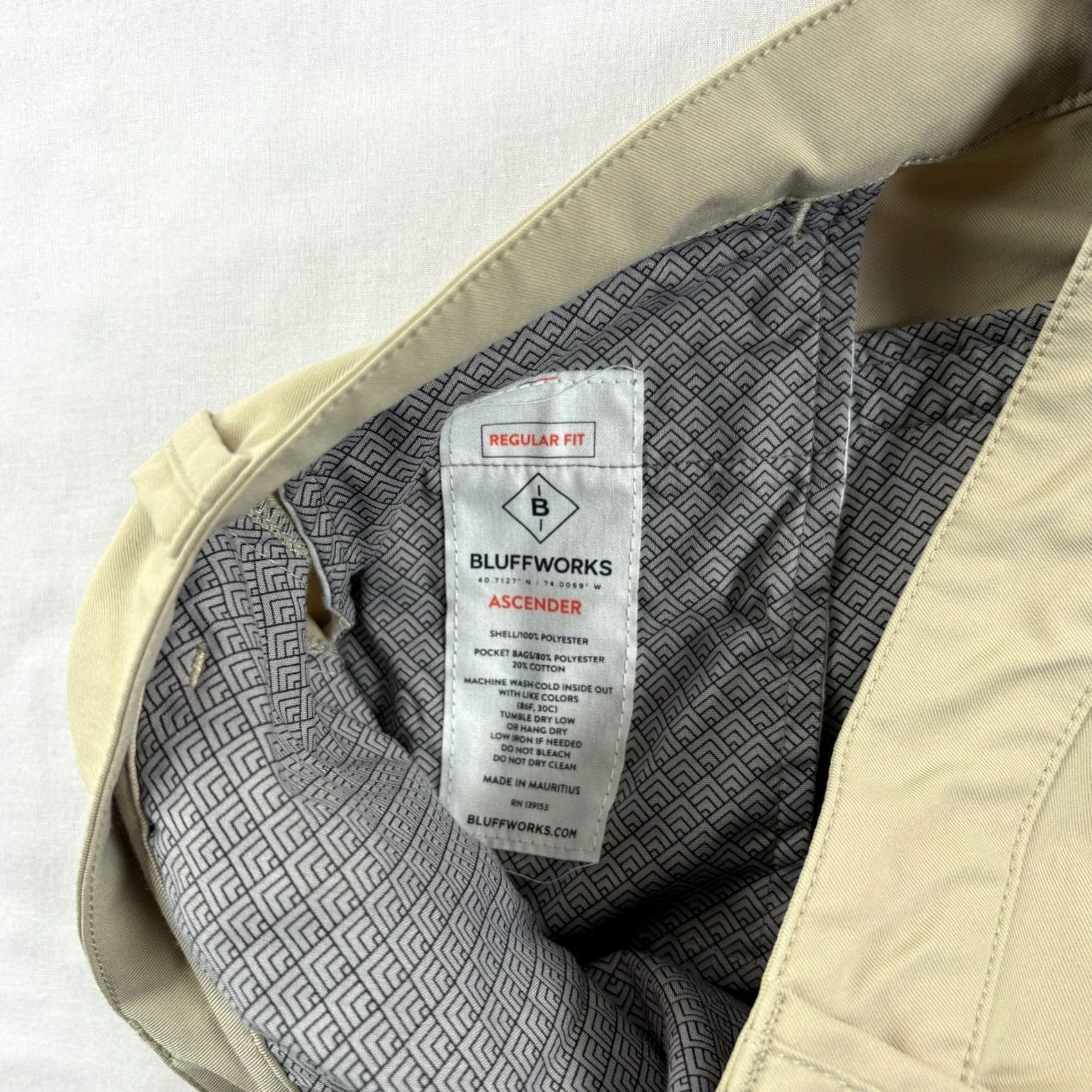 Vintage Bluffworks Pants Mens 30x32 Beige Chino Ascender Stretch Performance Outdoor Pants Regular 30 Beige Bluf Size US 30 / EU 46 - 4 Thumbnail