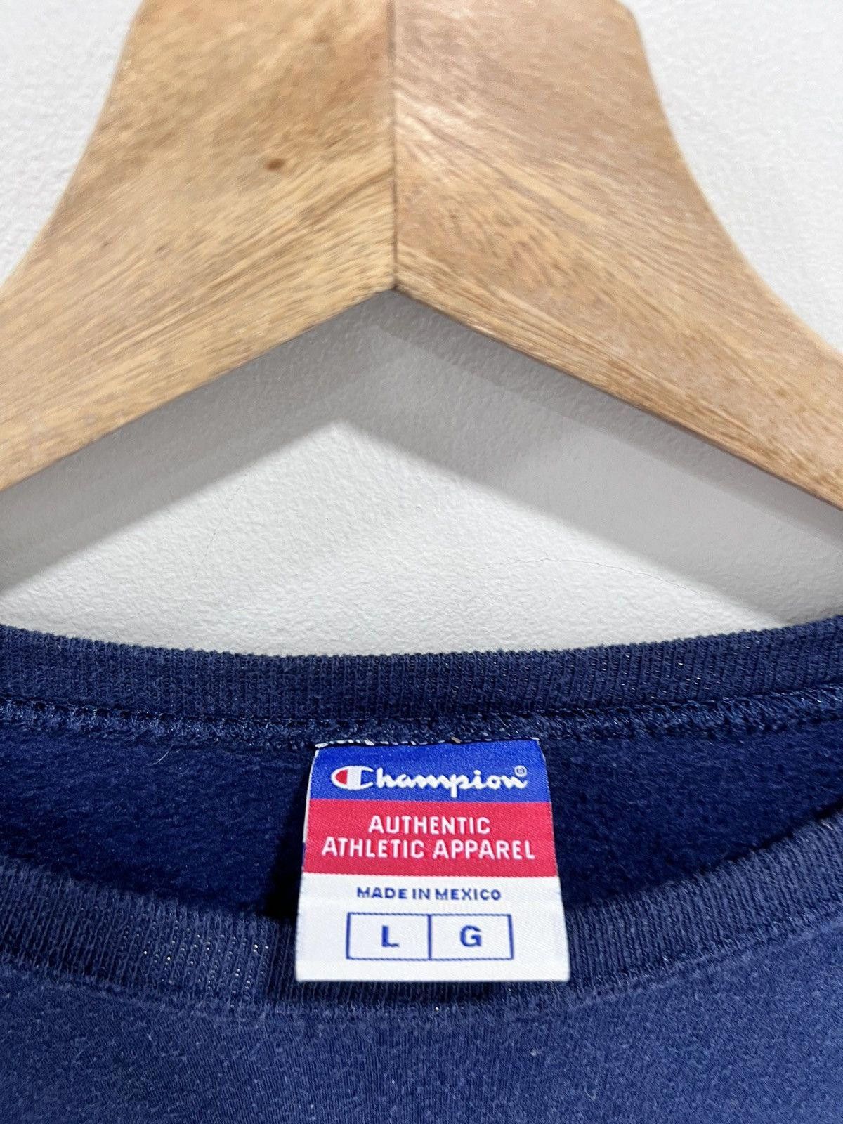 Vintage Vintage Champion sweater crewneck sweatshirt navy blue Size US L / EU 52-54 / 3 - 4 Thumbnail