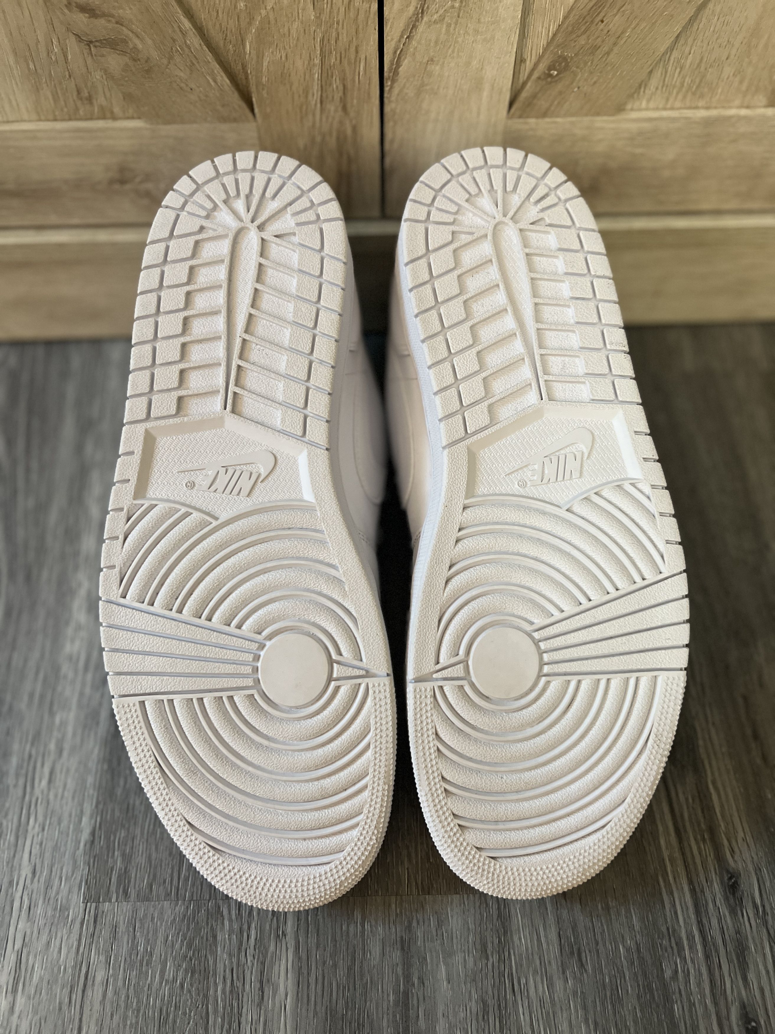 Jordan Brand Jordan 1 Low Triple White Size US 12 / EU 45 - 5 Thumbnail