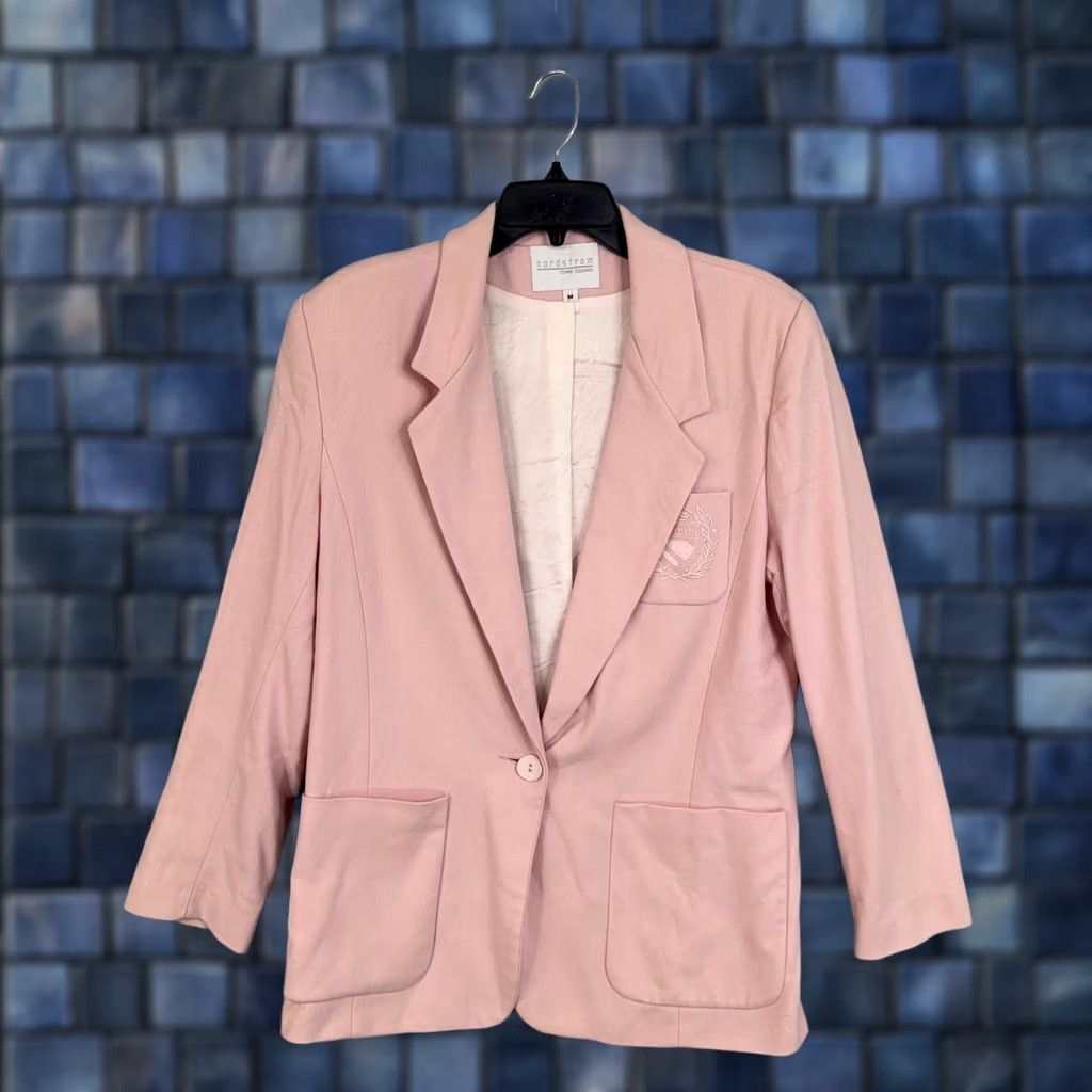 Nordstrom Nordstrom Blazer Womens M Pink Merino Wool Crest Patch One-Button Notch Lapel Long Sleeve Tailored Lined Dressy Business Workwear Size M / US 6-8 / IT 42-44 - 1 Thumbnail