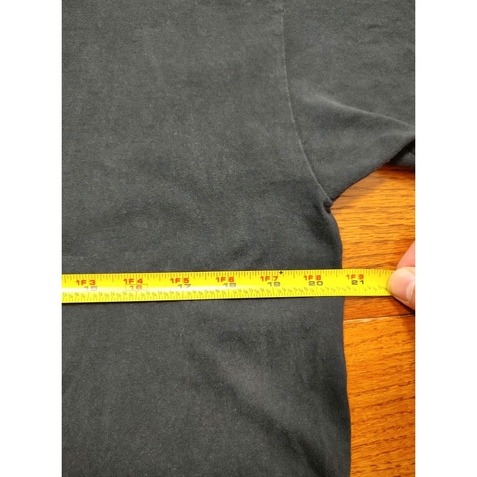 Fruit Of The Loom Nike Shirt Size US L / EU 52-54 / 3 - 7 Thumbnail