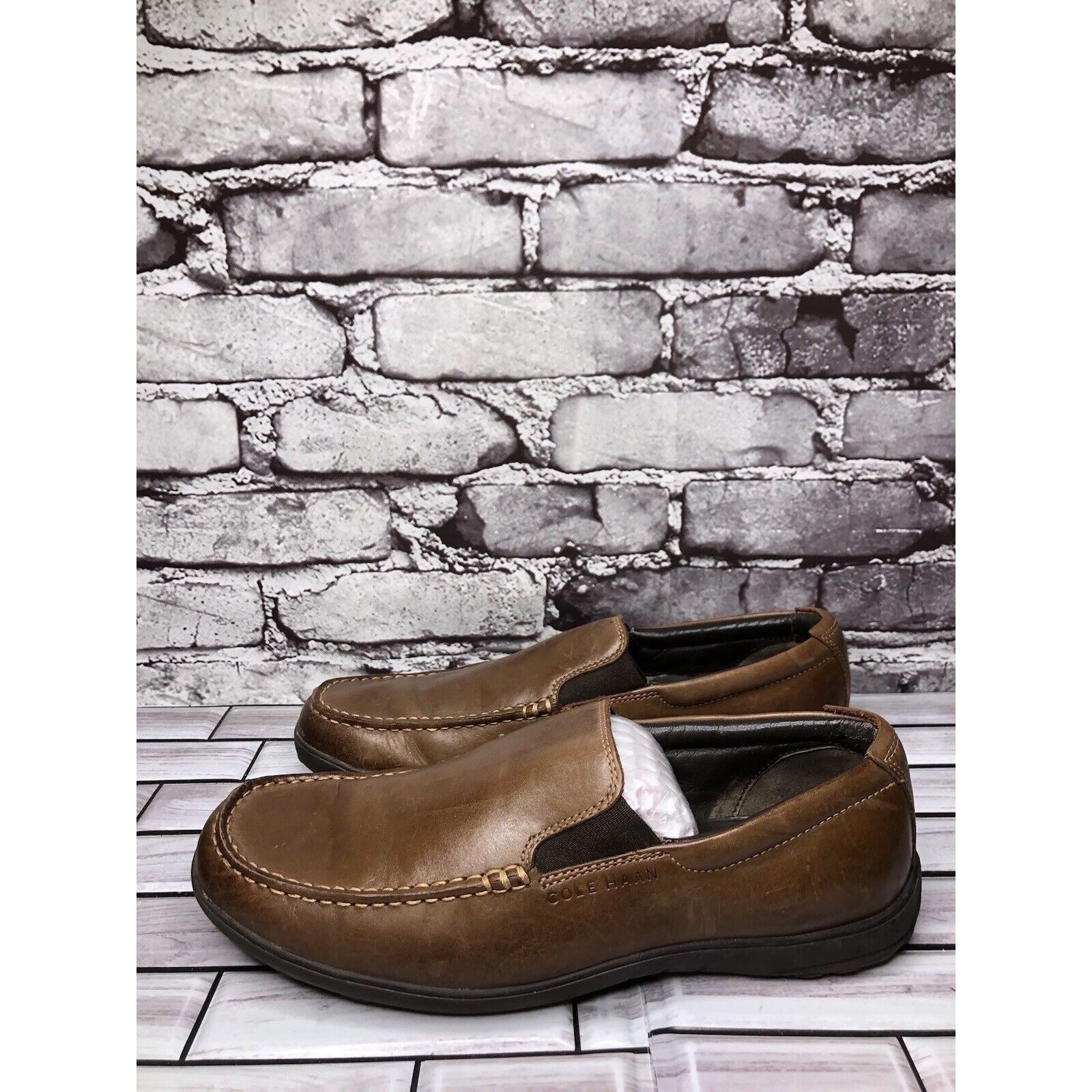 Cole Haan Cole Haan Brown Leather Slip On Casual Loafers Driving Shoes Size US 9 / EU 42 - 19 Thumbnail