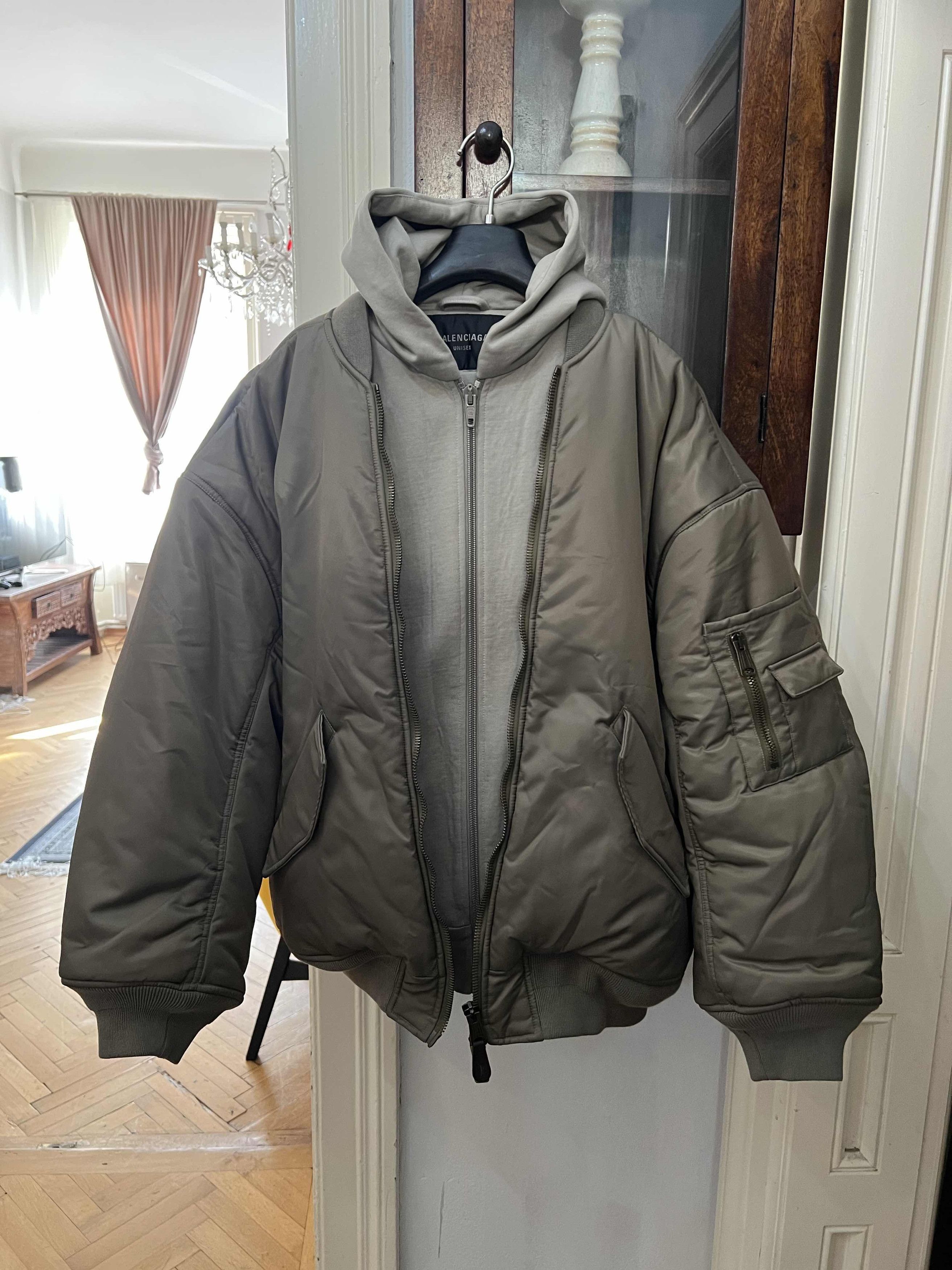 Balenciaga Balenciaga Nylon All In Bomber Size US S / EU 44-46 / 1 - 3 Thumbnail