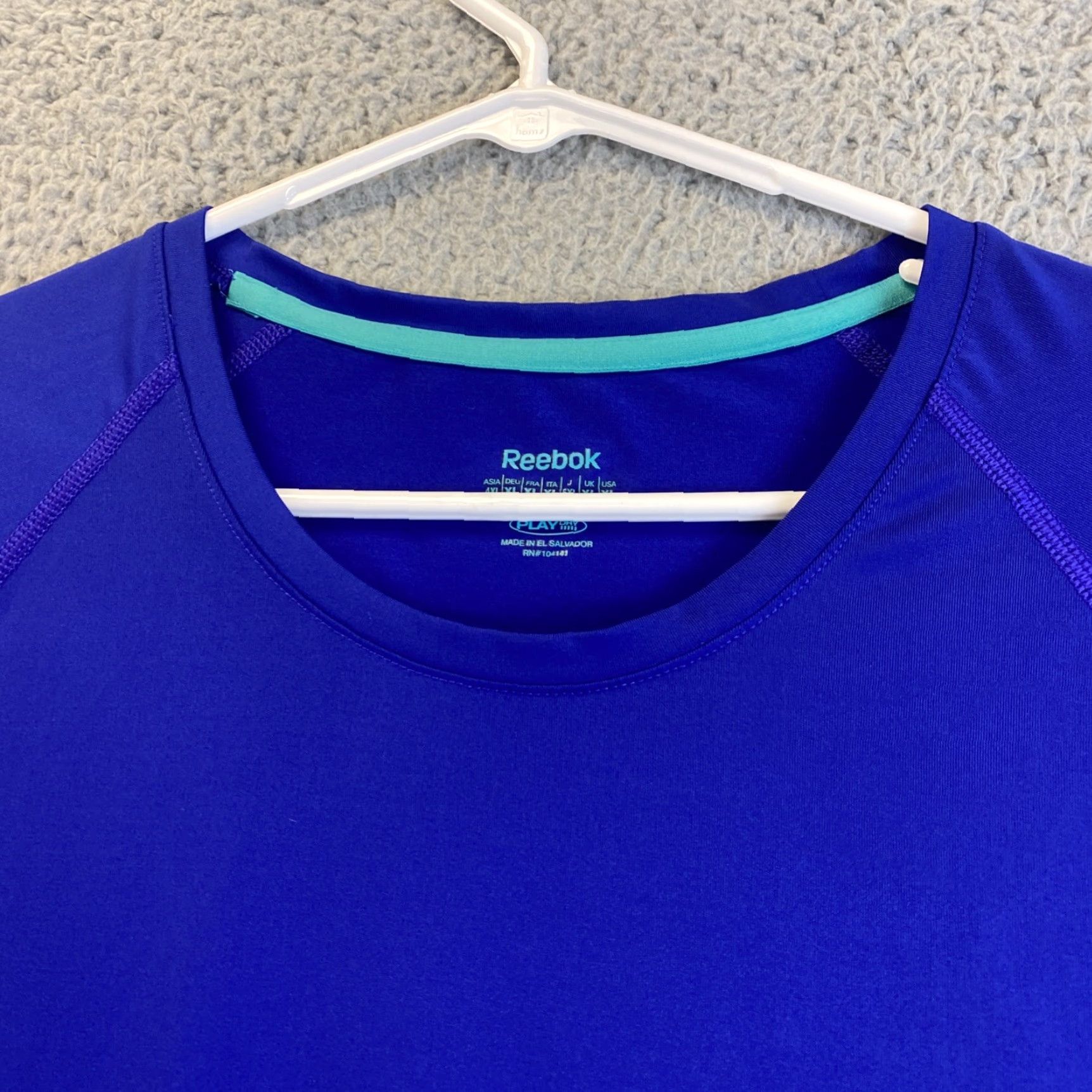 Reebok VINTAGE? No. Reebok Women’s Blue Short Sleeve T Shirt XL Regular Crew Neck Breathable Lightweight Logo 96% Polyester 4% Spandex Casual Sports 69-17 Size XL / US 12-14 / IT 48-50 - 2 Thumbnail