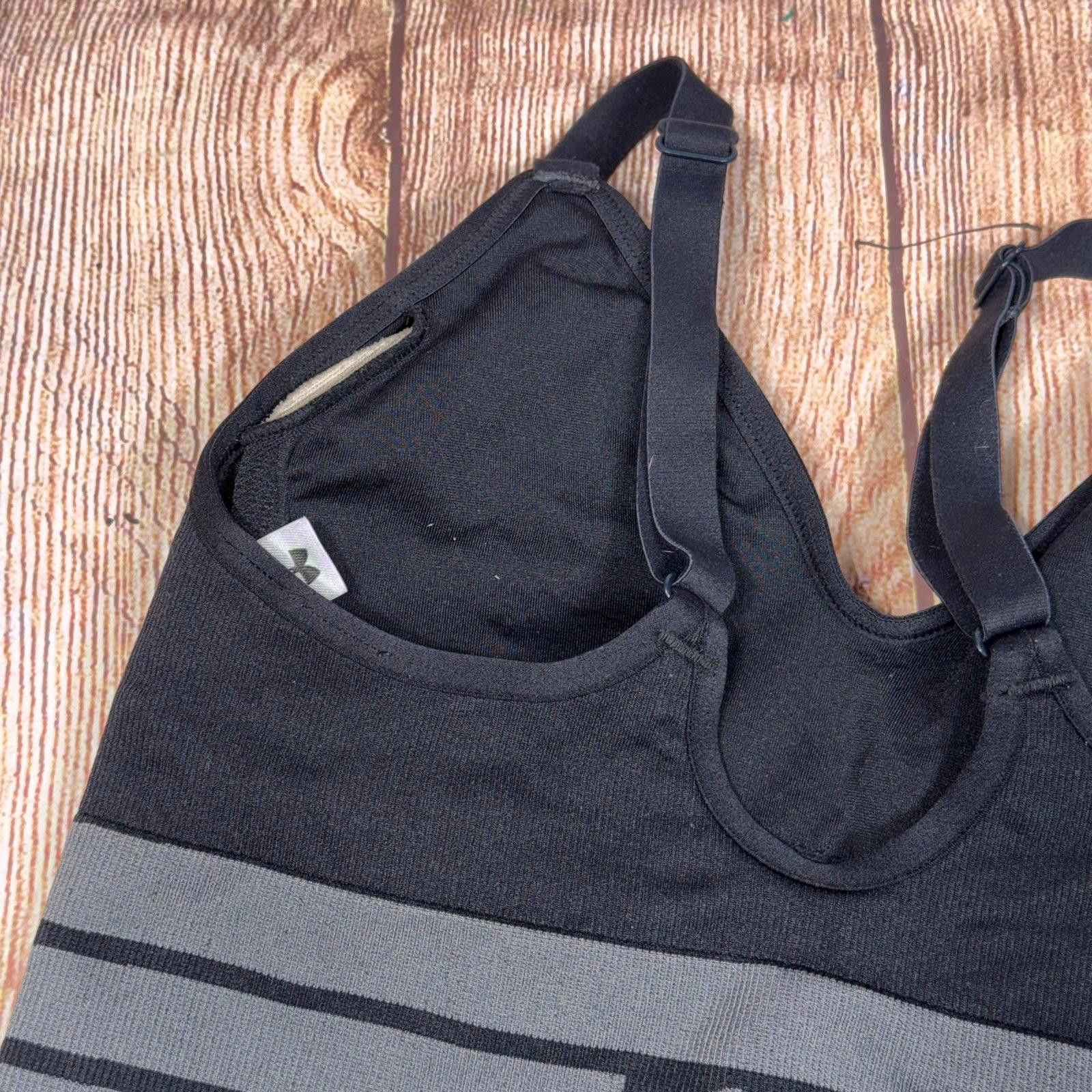 Under Armour Under Armour Small Women's Compression Sports Bra Size ONE SIZE - 5 Thumbnail