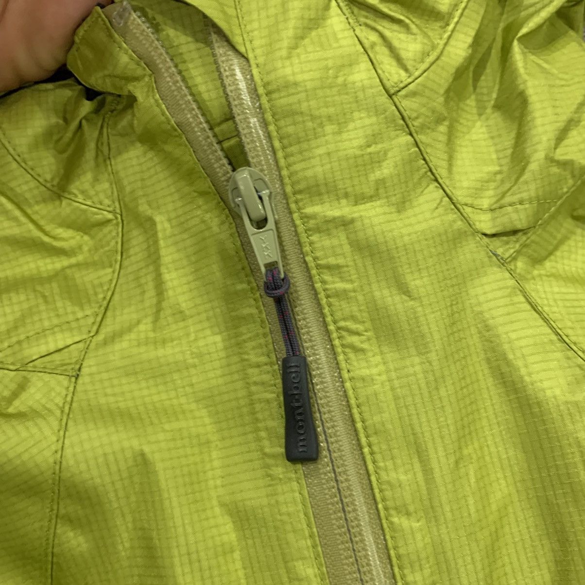 Montbell MontBell Gore tex Women’s Jacket Size S-M Arcteryx Style Size S / US 4 / IT 40 - 11 Thumbnail