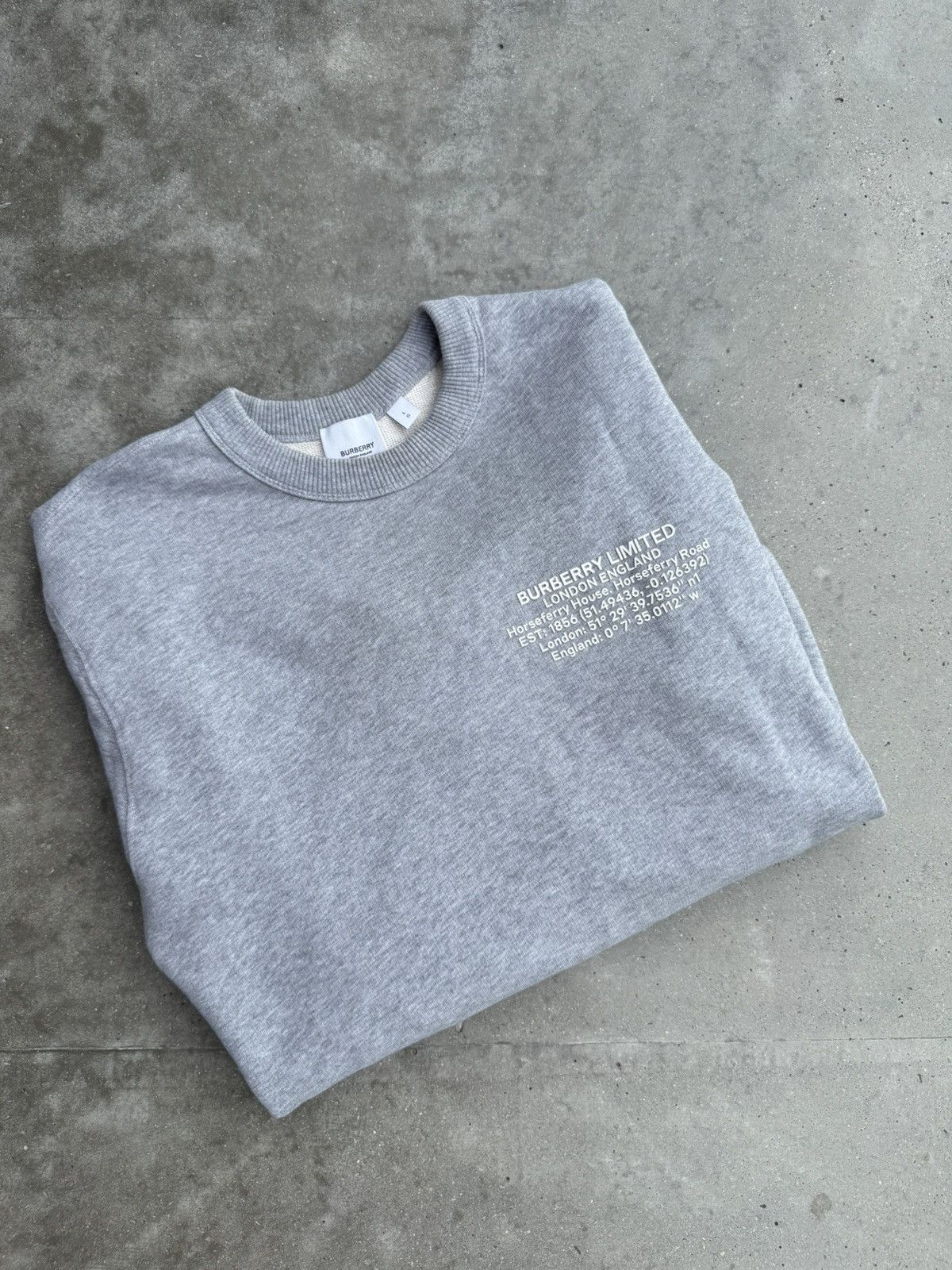 Burberry Burberry Crewneck sweatshirt basic luxury designer hype Size US L / EU 52-54 / 3 - 1 Thumbnail