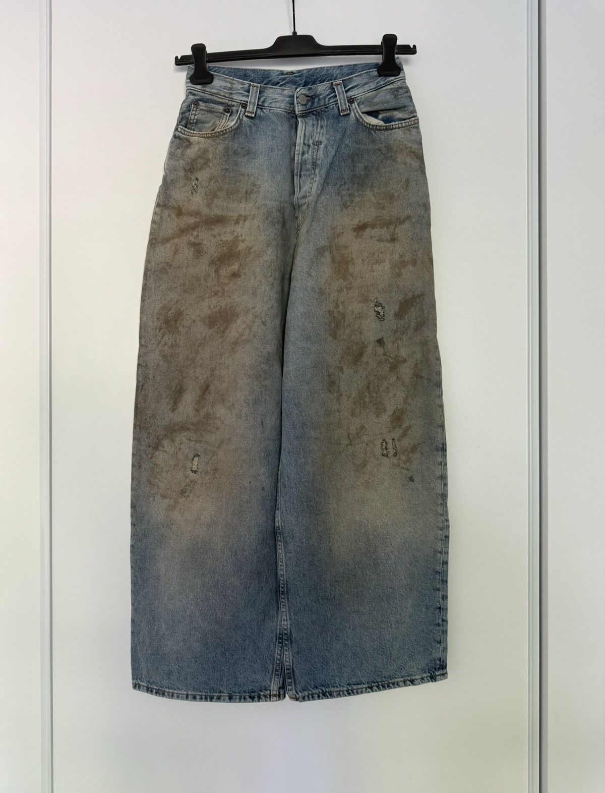 Acne Studios Acne Studios Distressed Baggy Jeans Size US 28 / EU 44 - 1 Thumbnail
