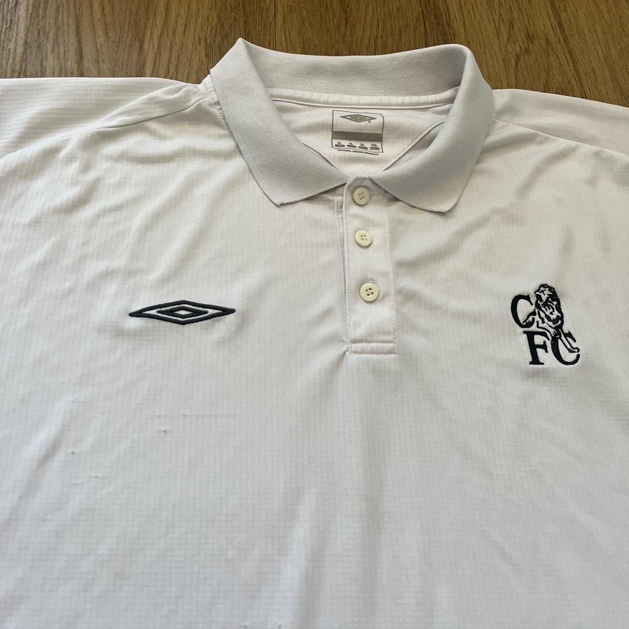 Umbro Chelsea FC training polo shirt #ChelseaFC streetwear Size US XL / EU 56 / 4 - 3 Thumbnail