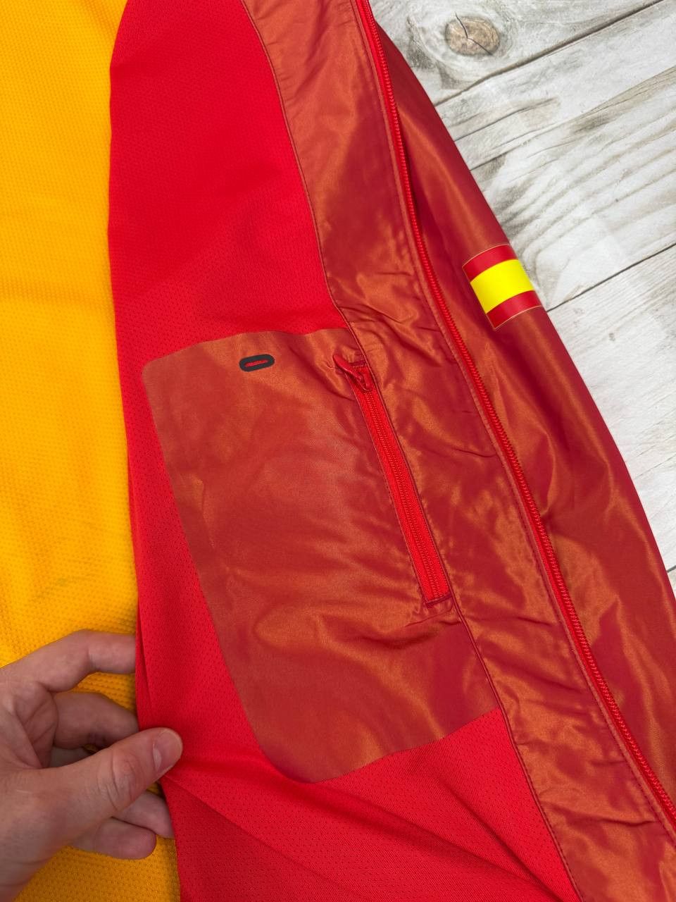 Nike Nike Spain Basketball Team 2014 2015 Jacket Windbreaker Size US XXL / EU 58 / 5 - 14 Thumbnail