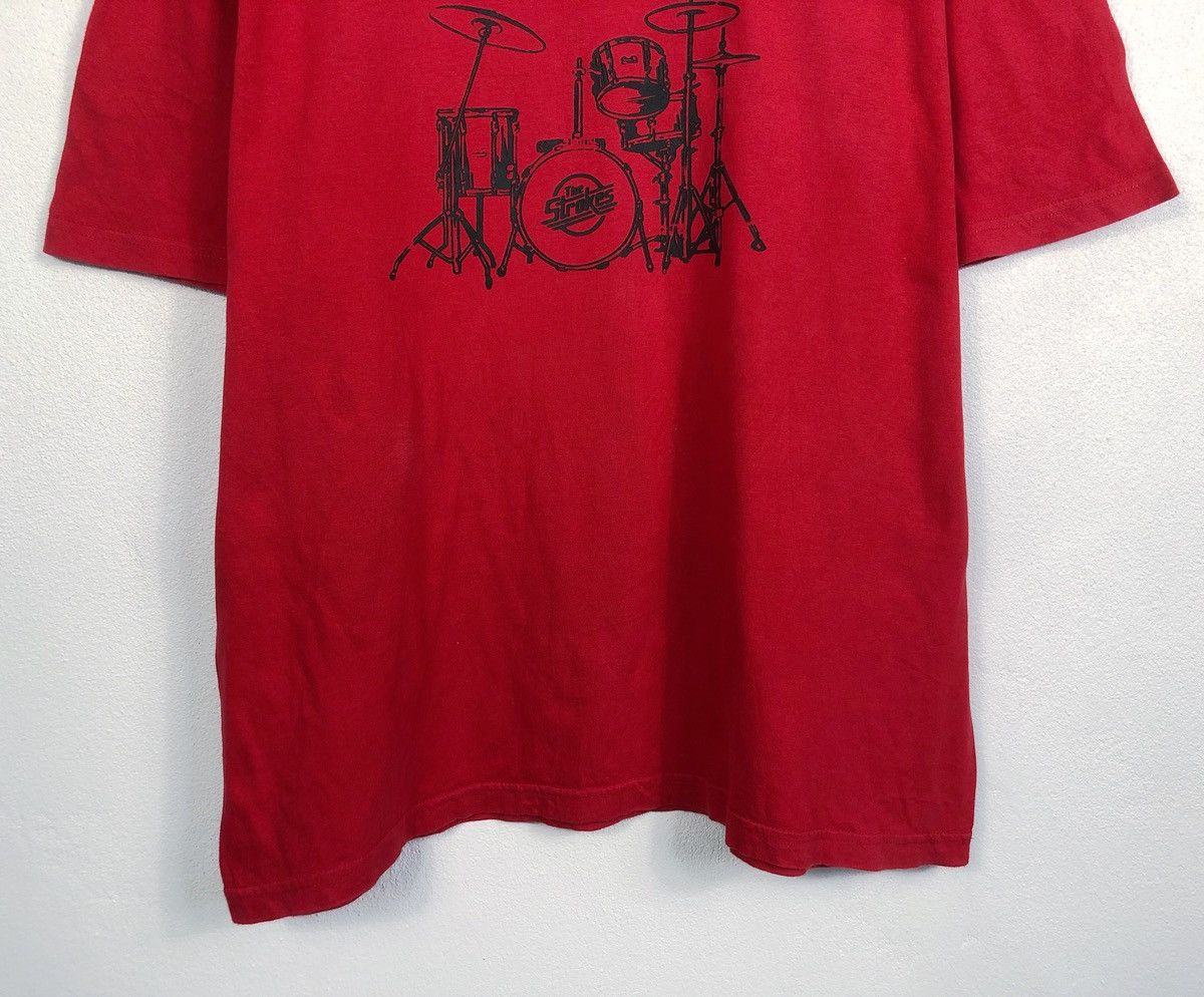 Band Tees Rare Y2K The Strokes Band tee Size US L / EU 52-54 / 3 - 4 Thumbnail