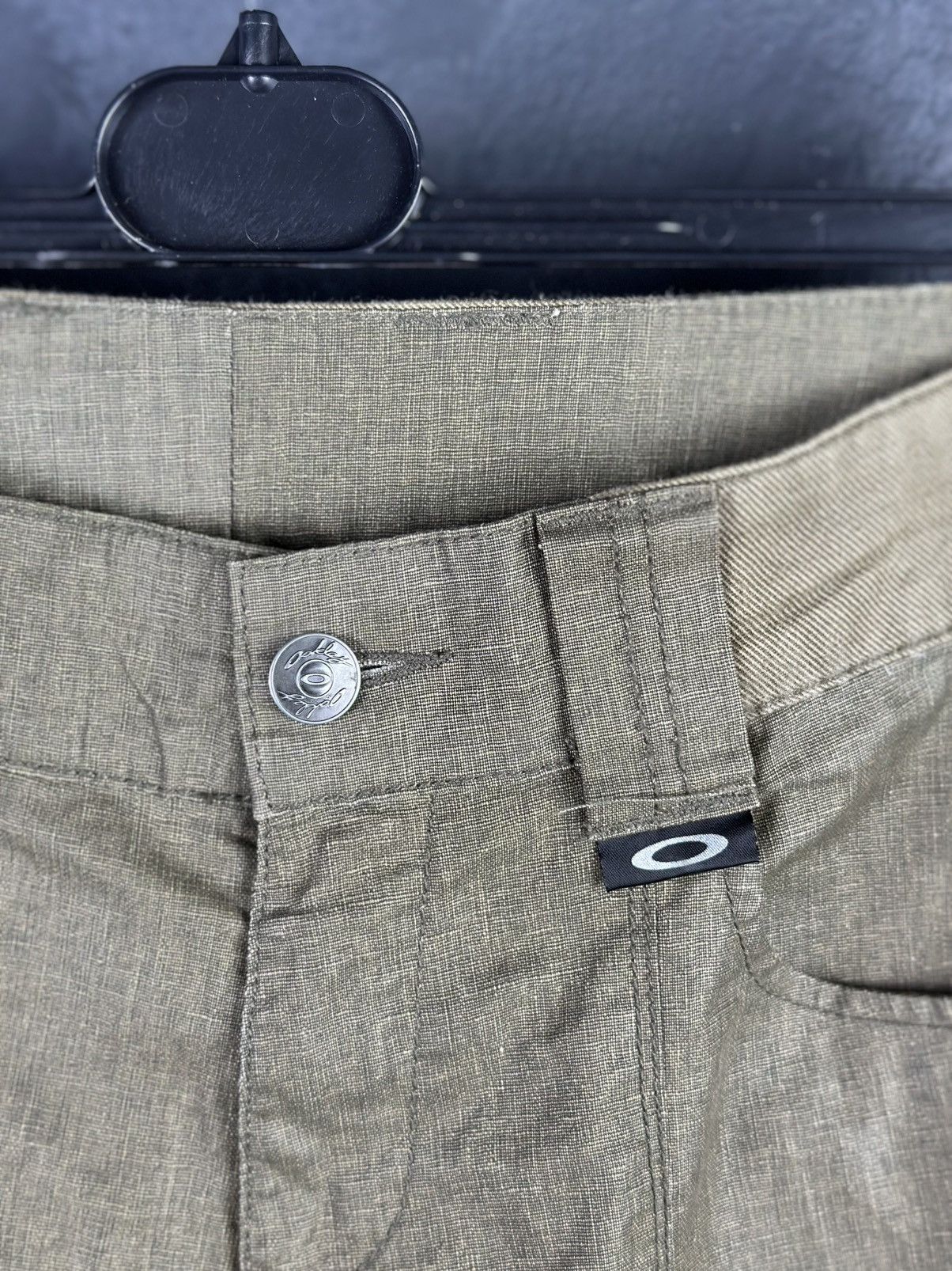 Oakley × Vintage Vintage Oakley Cargo Pants Women’s Size 28" / US 6 / IT 42 - 7 Thumbnail
