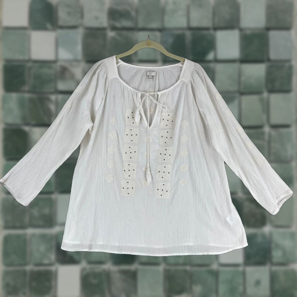 Joie Joie Shirt Womens Large White Embroidered Crepe Boho Long Sleeve Pullover V-Neck Size L / US 10 / IT 46 - 1 Thumbnail