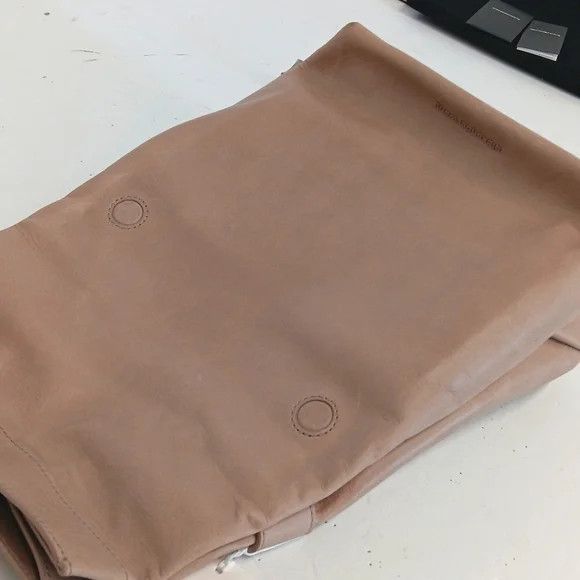 Alexander Wang Alexander Wang Waxed Leather Lunch Tote - Mushroom Size ONE SIZE - 14 Thumbnail
