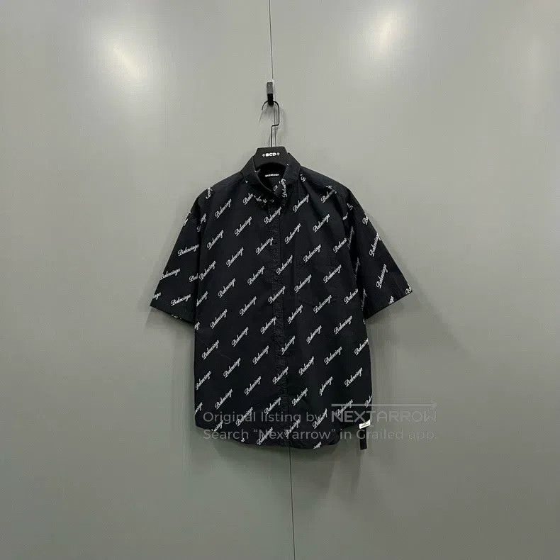 Balenciaga Balenciaga Grass-written barrage logo short sleeve shirt Size XS / US 0-2 / IT 36-38 - 1 Thumbnail
