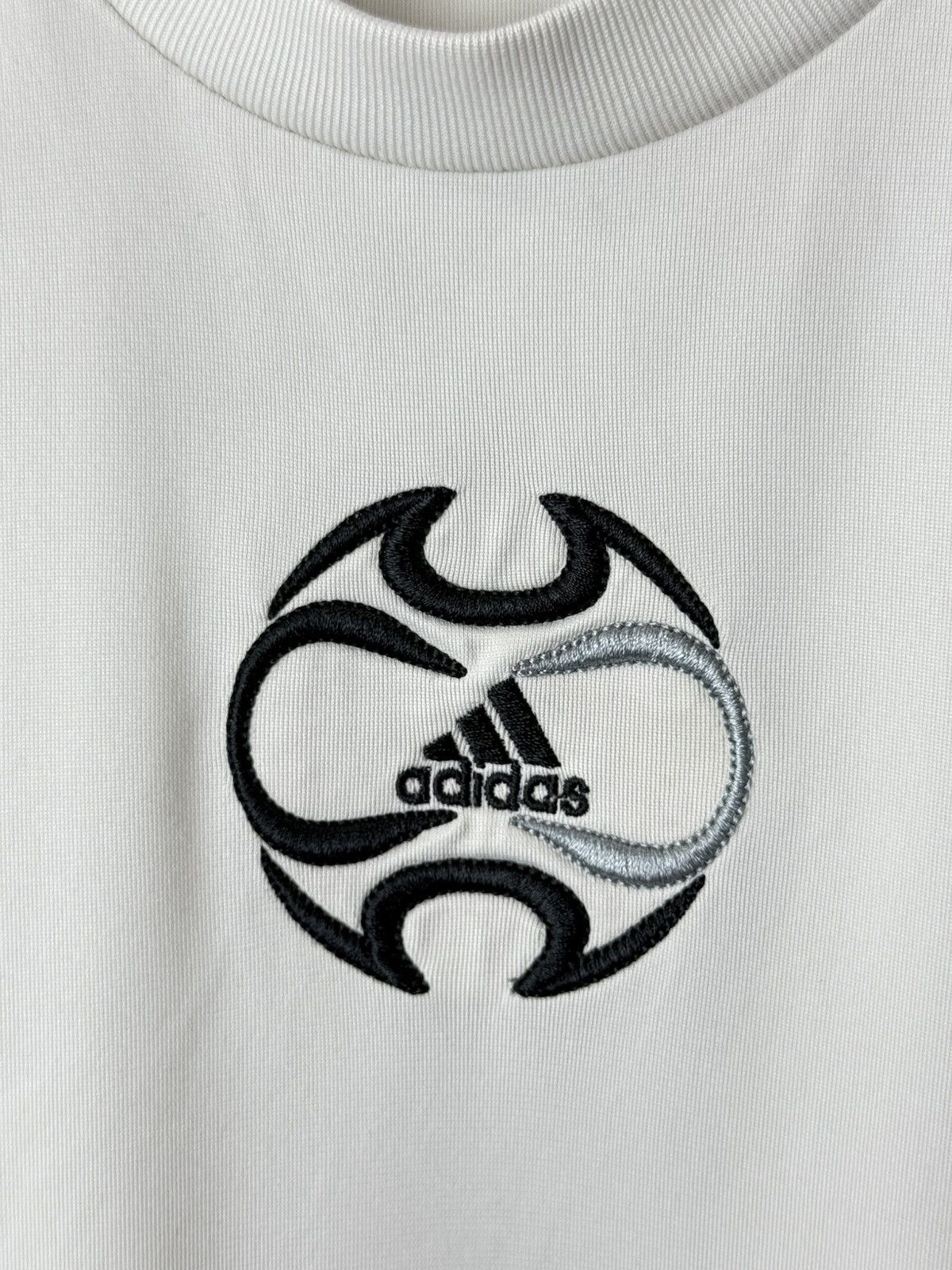 Adidas Vintage 2000’s Adidas Total Soccer Jersey T Shirt Size US M / EU 48-50 / 2 - 3 Thumbnail