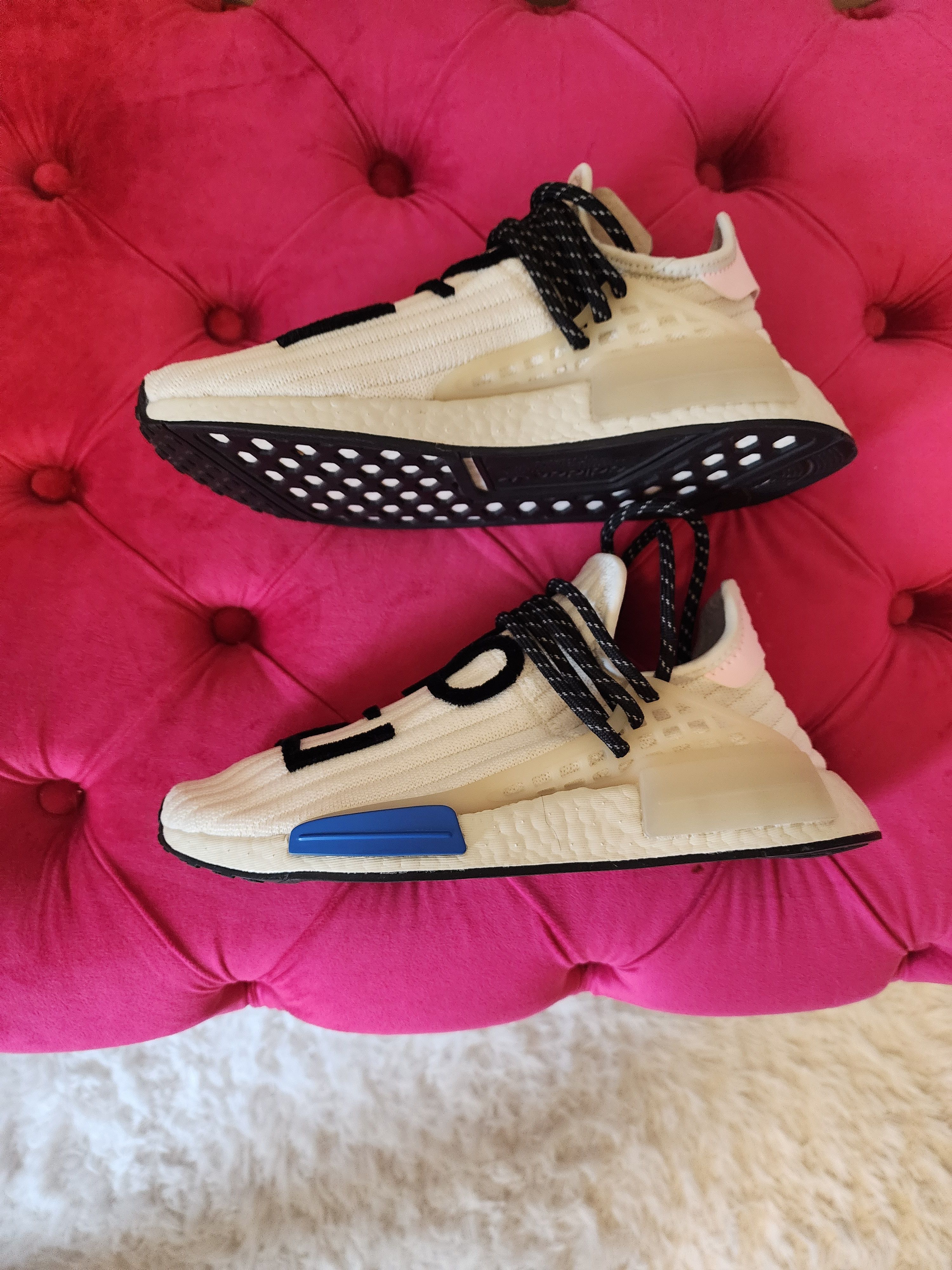 Adidas × Pharrell Pharrel x NMD Human race ‘cream Size US 7 / EU 40 - 2 Thumbnail