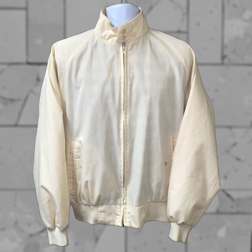 Vintage Vintage North Bilt Beige Plaid Lined Full Zip Jacket Mens Size XL Regular Style Full Zip Features ZIP Closure Casual Size US XL / EU 56 / 4 - 1 Thumbnail