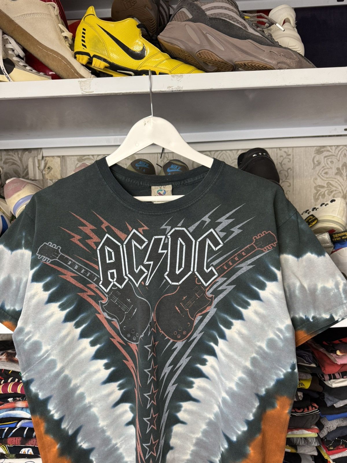 AC/DC Rare Vintage 1990 AC/DC Hells Bells Single Stitch T-shirt Size US M / EU 48-50 / 2 - 22 Thumbnail