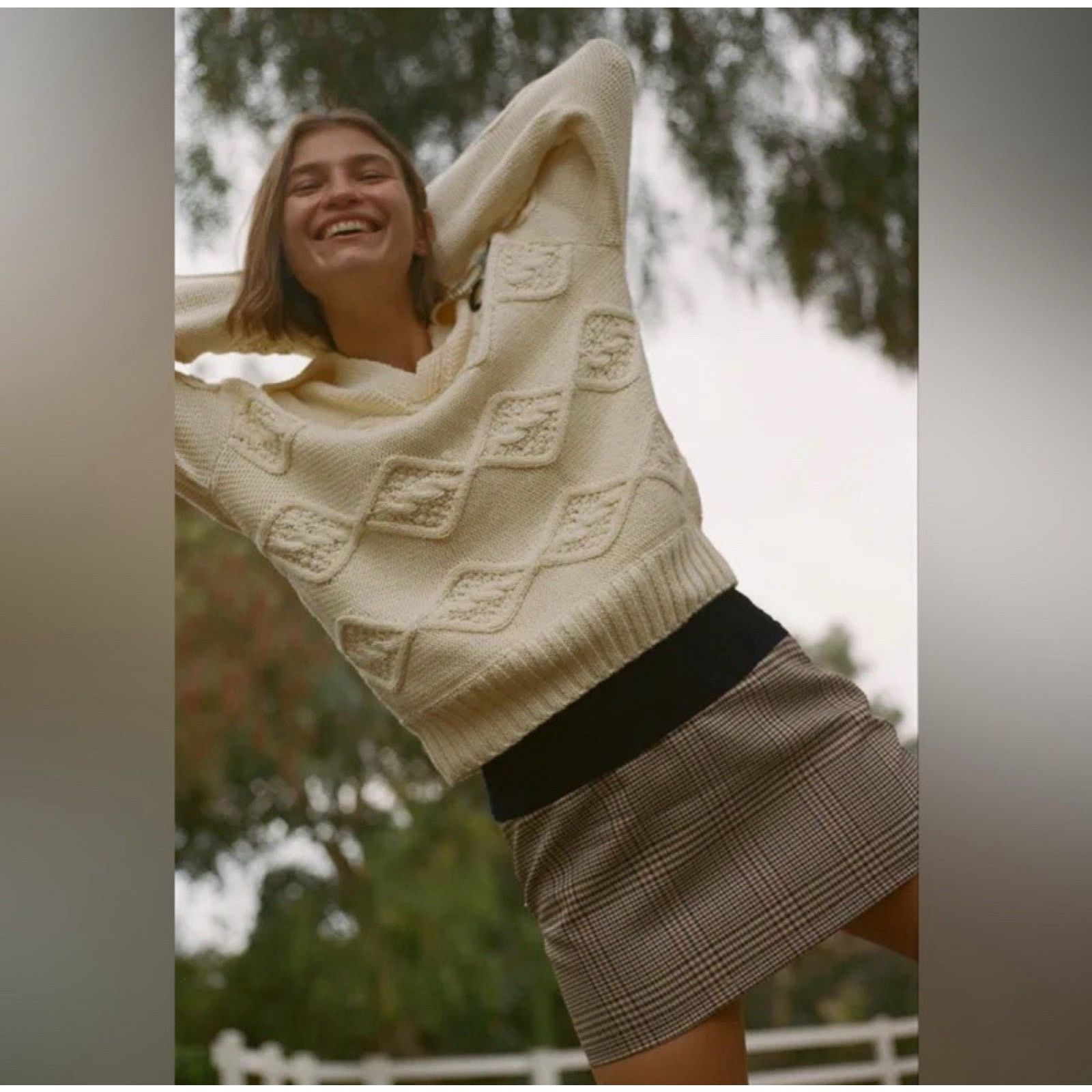 Ciao Lucia Ciao Lucia Cream Cableknit Henley Collar Sweater Cotton XS Size XS / US 0-2 / IT 36-38 - 3 Thumbnail