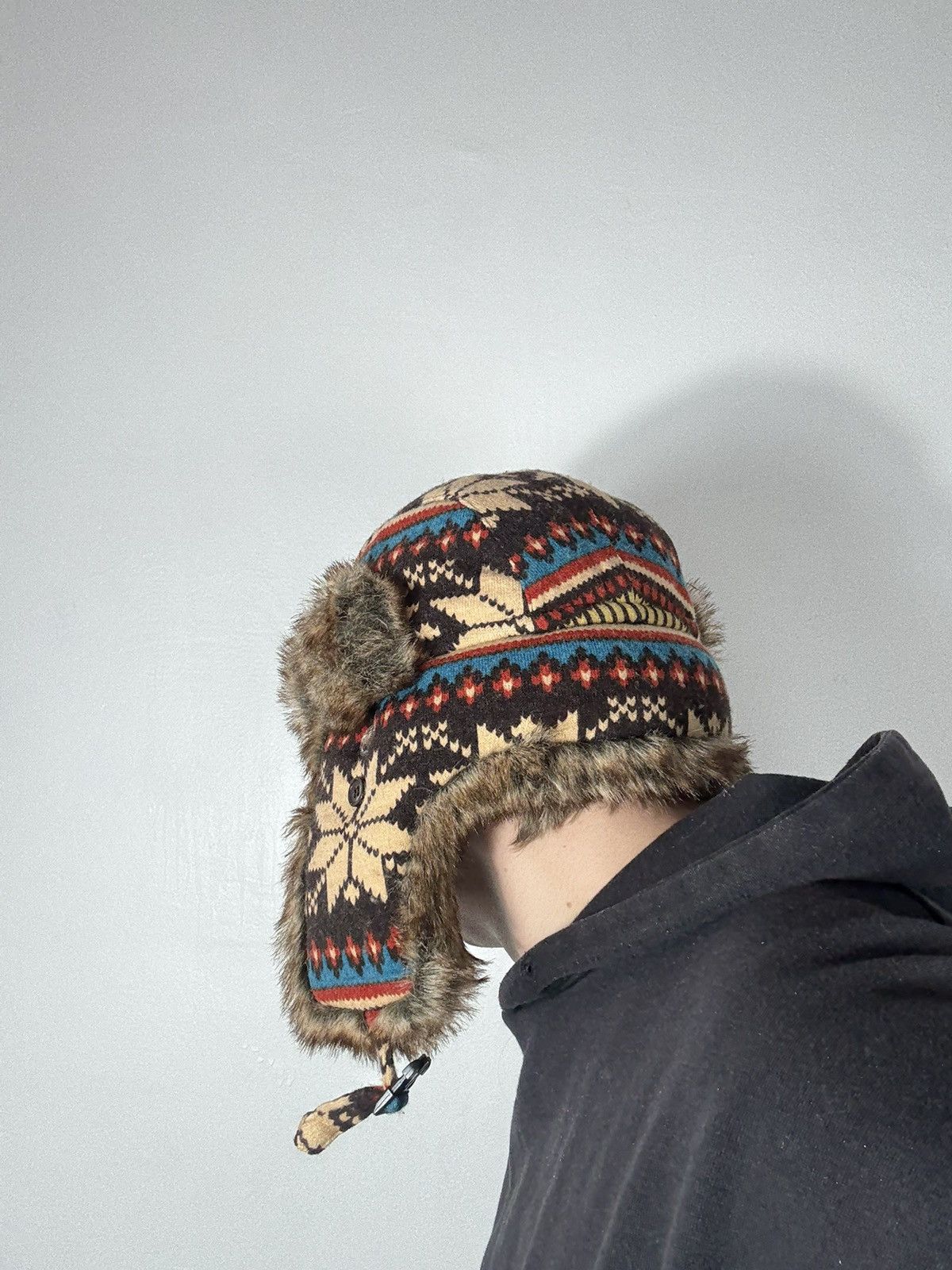 Le Grande Bleu (L.G.B.) Vintage Y2K Fuzzy Fur Ushanka Hat if six was nine LGB Style Size ONE SIZE - 10 Thumbnail