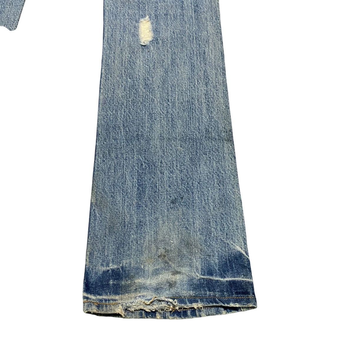 Le Grande Bleu (L.G.B.) Midas Machiavel Hole Distressed Denim Flare Jeans Size US 29 - 17 Thumbnail