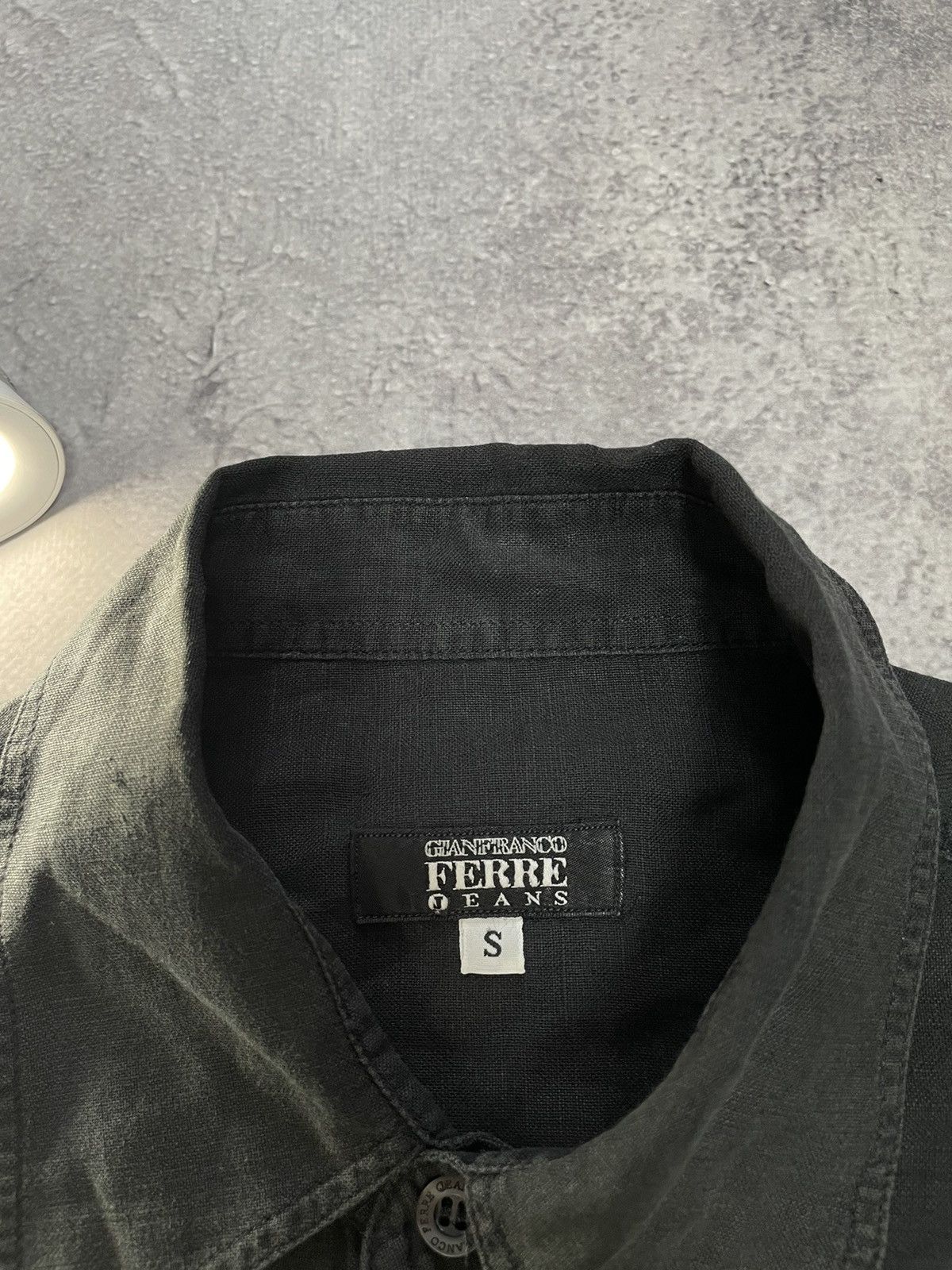 Gianfranco Ferre Vintage Gianfranco Ferre Shirt Collared linen flax Size US S / EU 44-46 / 1 - 6 Thumbnail