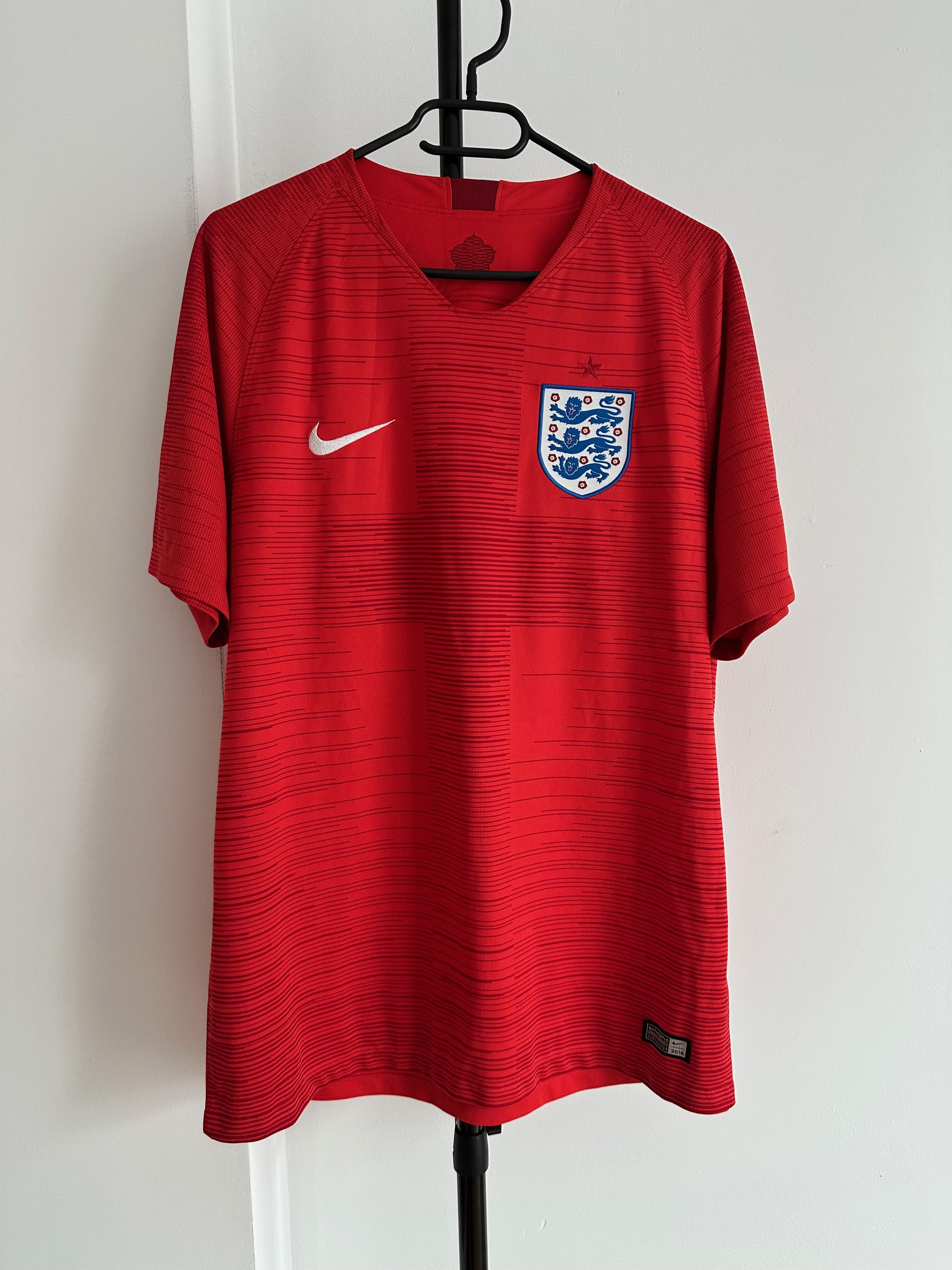 NIKE ENGLAND 2018 AWAY SHIRT FOOTBALL SOCCER JERSEY