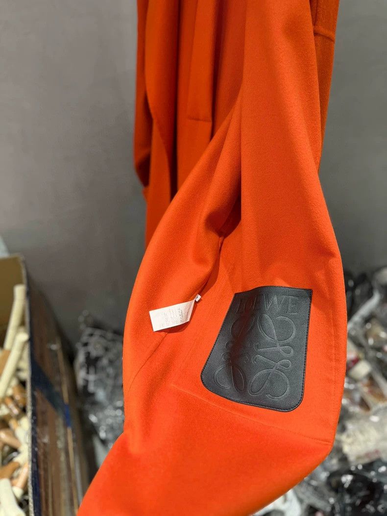 Loewe LOEWE Orange coat Size M / US 6-8 / IT 42-44 - 4 Thumbnail