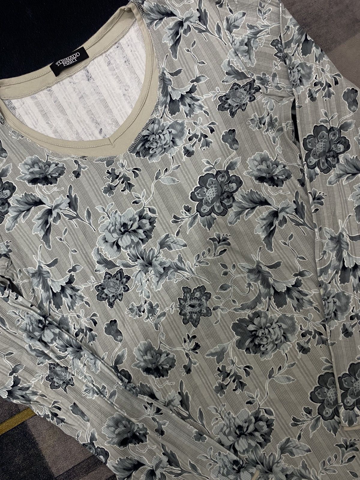 Tornado Mart TORNADO MART LONG SLEEVE Size US M / EU 48-50 / 2 - 2 Thumbnail