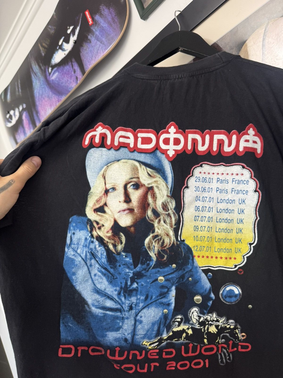 Vintage Vintage 2001 Madonna Drowned World Tour Graphic Tee Rare Y2k Size US XL / EU 56 / 4 - 4 Thumbnail