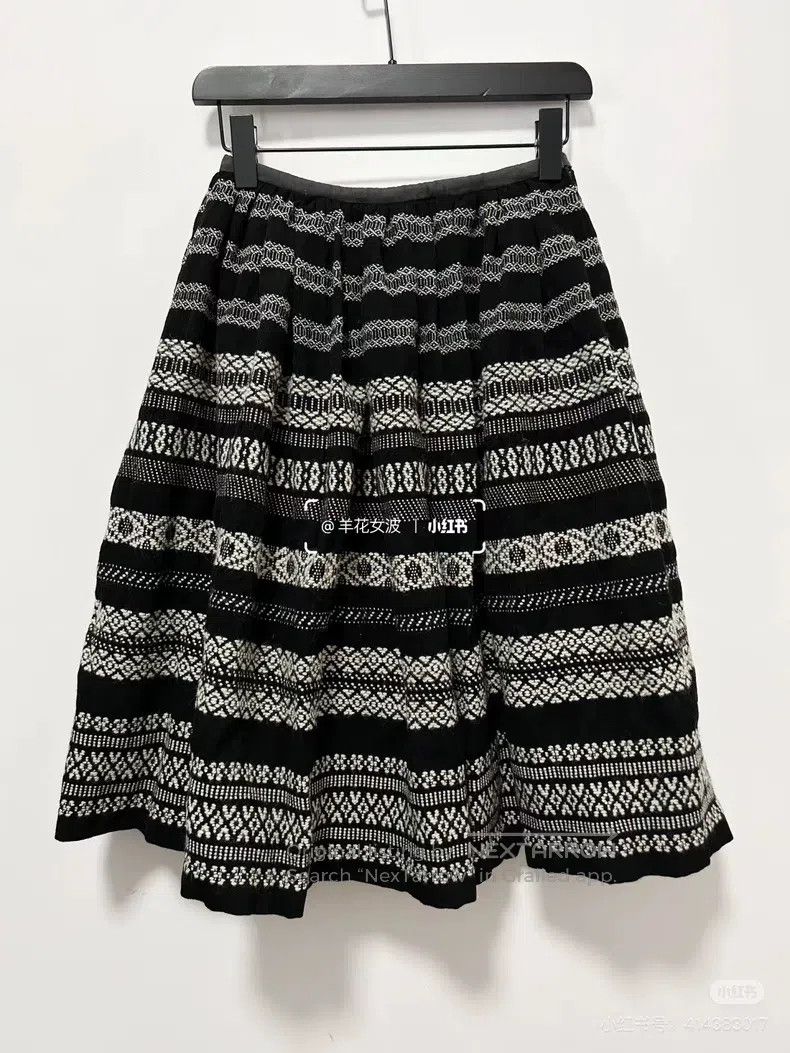 Comme des Garcons Comme Des Garcons size M Magazine Style Totem Embroidered Size 23" - 1 Thumbnail