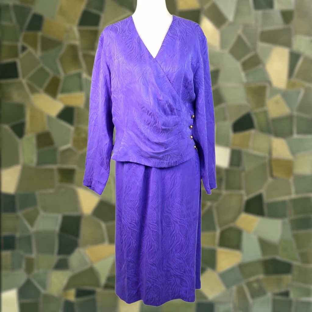 Vintage VINTAGE Argenti royal purple silk top and skirt suit set 12 90s Cocktail Dress / Ensemble (Silk) Ladies Womens Size XL / US 12-14 / IT 48-50 - 1 Thumbnail