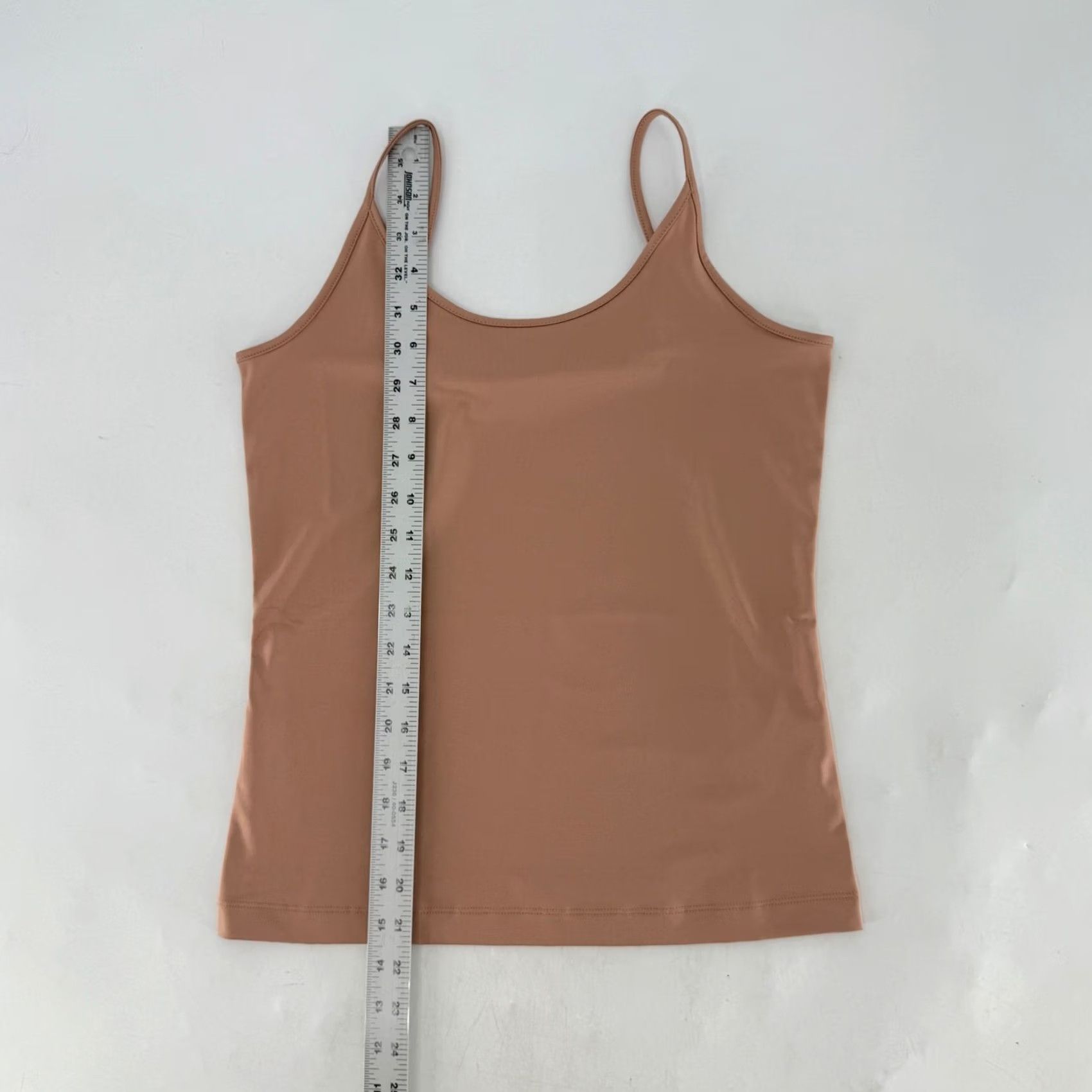 Banana Republic Banana Republic Womens Tank Camisole M Beige Spaghetti Strap Layering Top Camisole Shirt (Body) Size M / US 6-8 / IT 42-44 - 7 Thumbnail