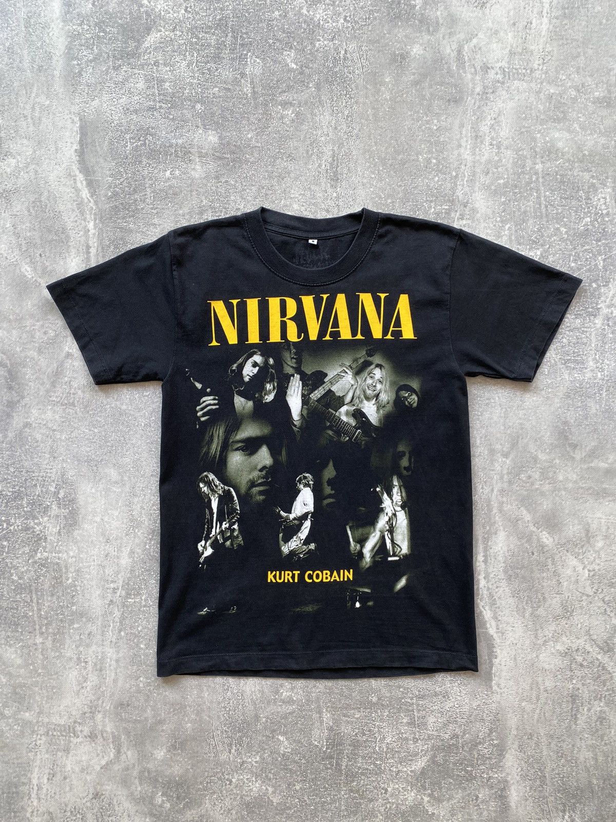 Nirvana × Vintage Vintage Nirvana Kurt Cobain Destroyed T-shirt Size US S / EU 44-46 / 1 - 1 Thumbnail