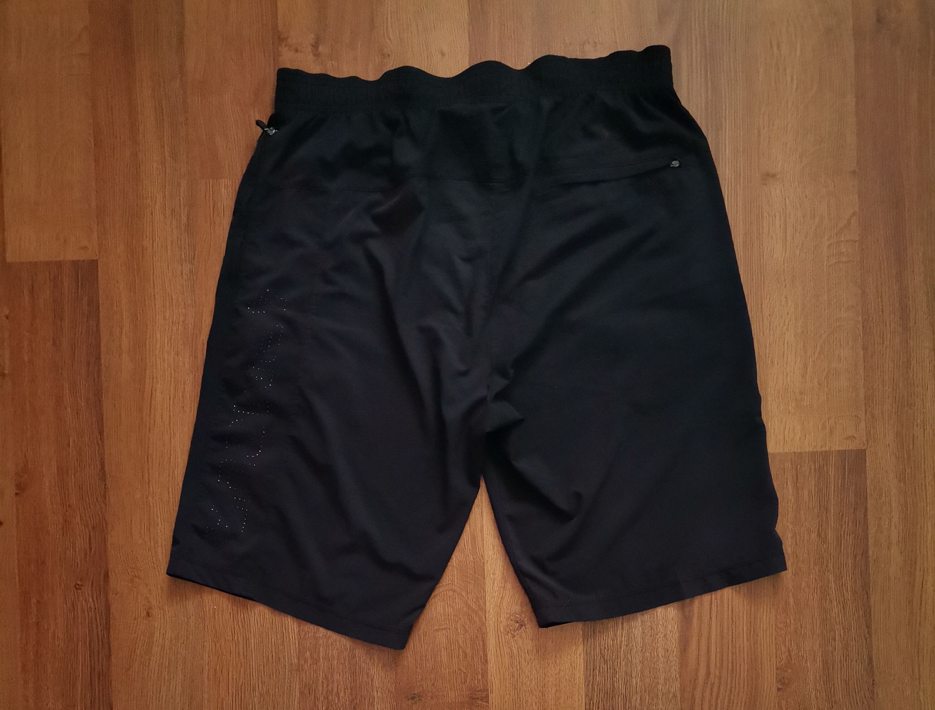 Under Armour Under Armour Shorts Size US 34 / EU 50 - 3 Thumbnail