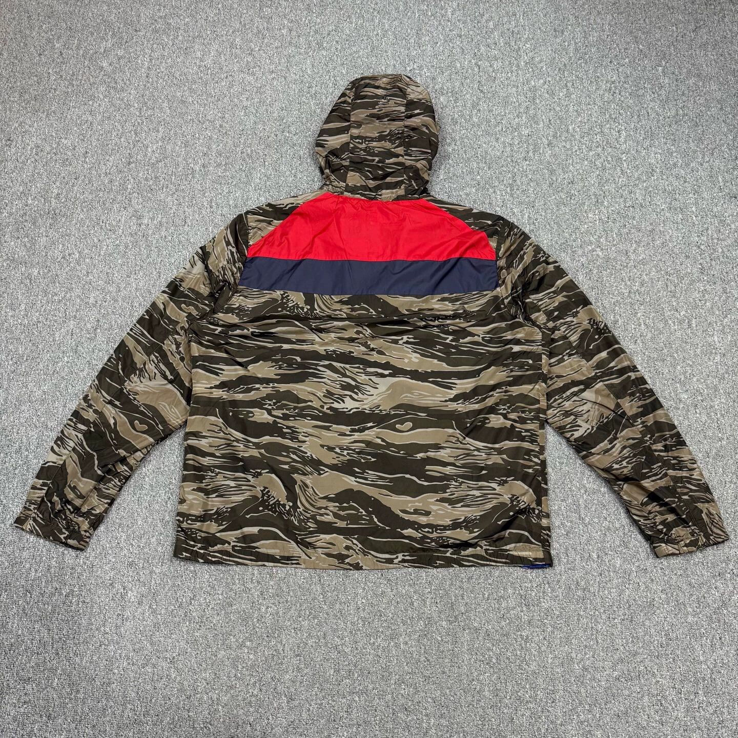Moncler Moncler Camo Colorblock LS Jacket 6 99 New Size US XL / EU 56 / 4 - 2 Thumbnail