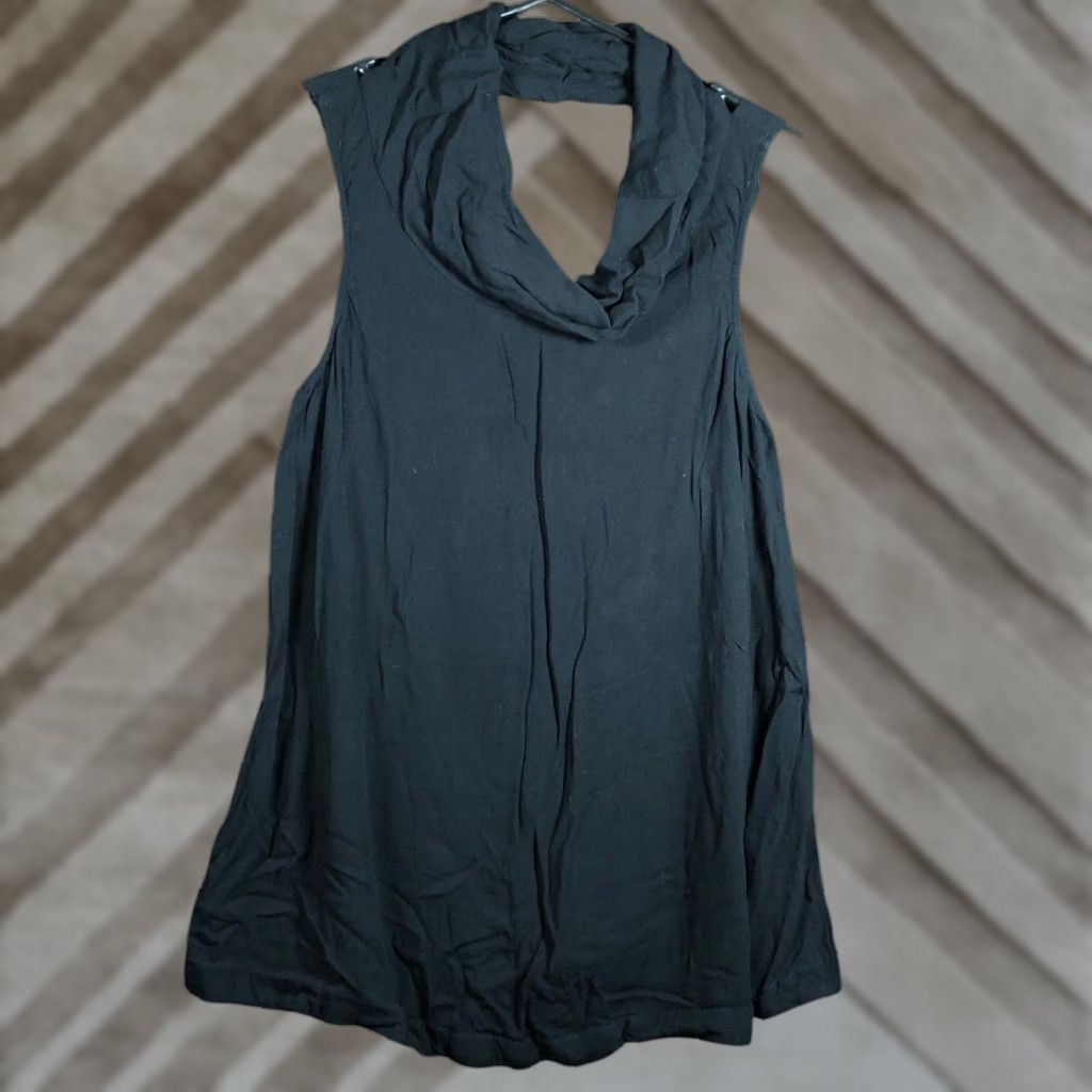 Torrid Torrid Blouse Black High Neck Sleeveless Tank 100% Rayon Plus Size 1 Women Solid Chiffon Lightweight Lined Casual Workwear Size XS / US 0-2 / IT 36-38 - 1 Thumbnail