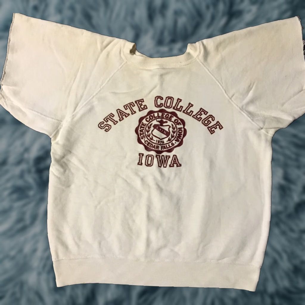 Vintage VINTAGE Iowa State College S Sweatshirt S White Gusset Short Sleeve Pullover College Aesthetic 60s 70s 80s 90s USA University Mens Size US S / EU 44-46 / 1 - 1 Thumbnail
