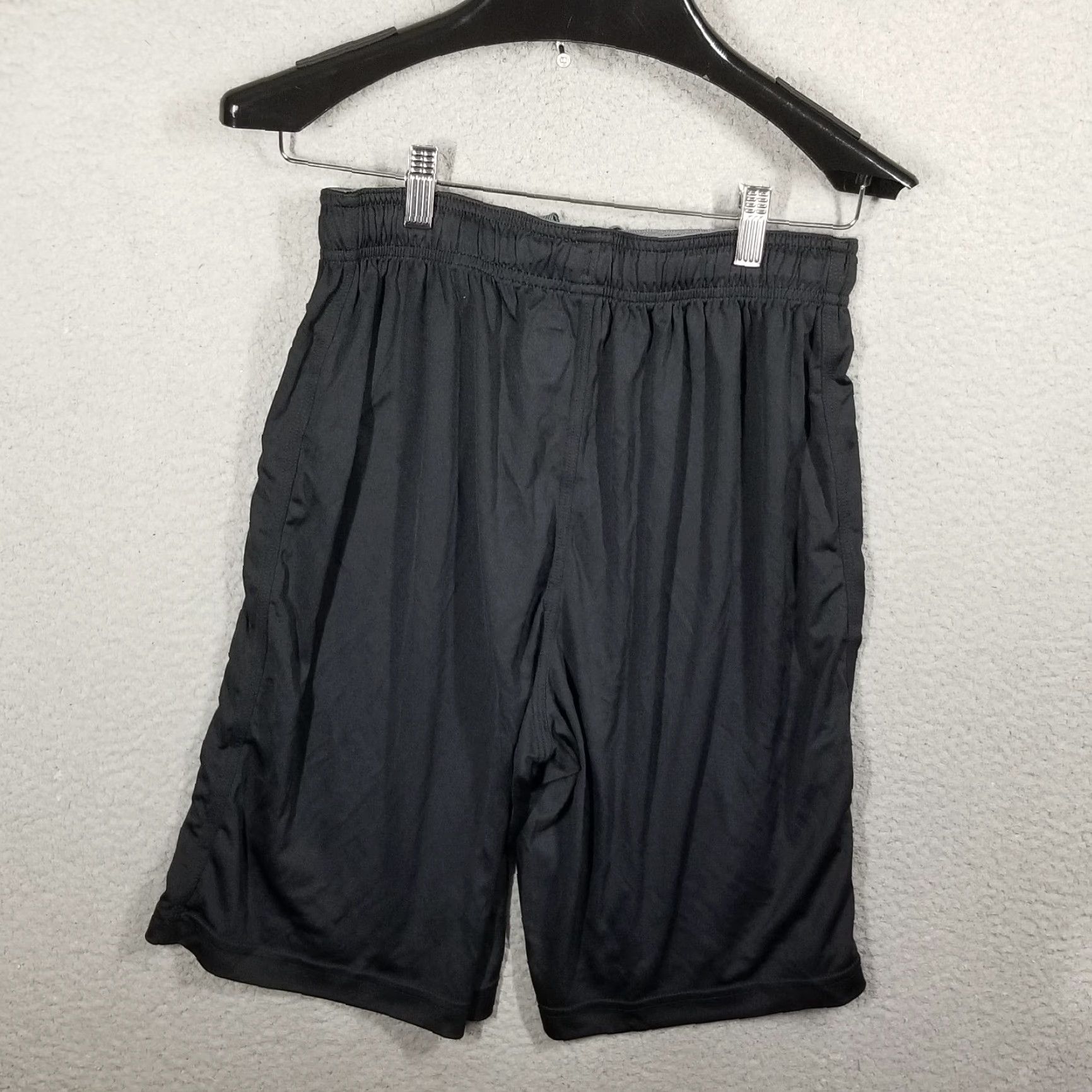 Nike VINTAGE Nike Training Shorts Men's Medium Black USA 90s Basketball Made in USA Size US 31 - 2 Thumbnail