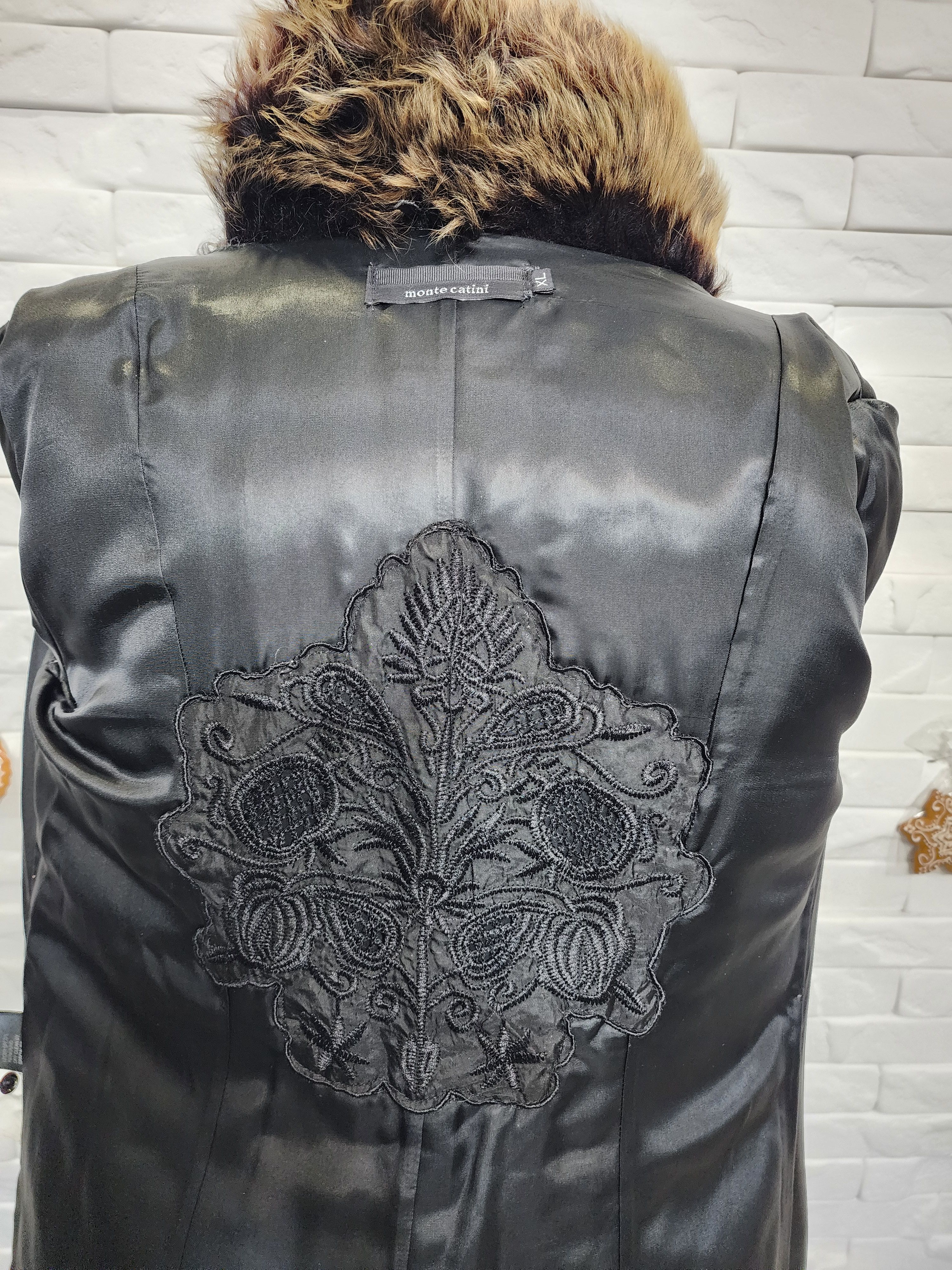 Furla Brown Fur Coat: Genuine Fur. Women's Sheepskin. Size M / US 6-8 / IT 42-44 - 8 Thumbnail