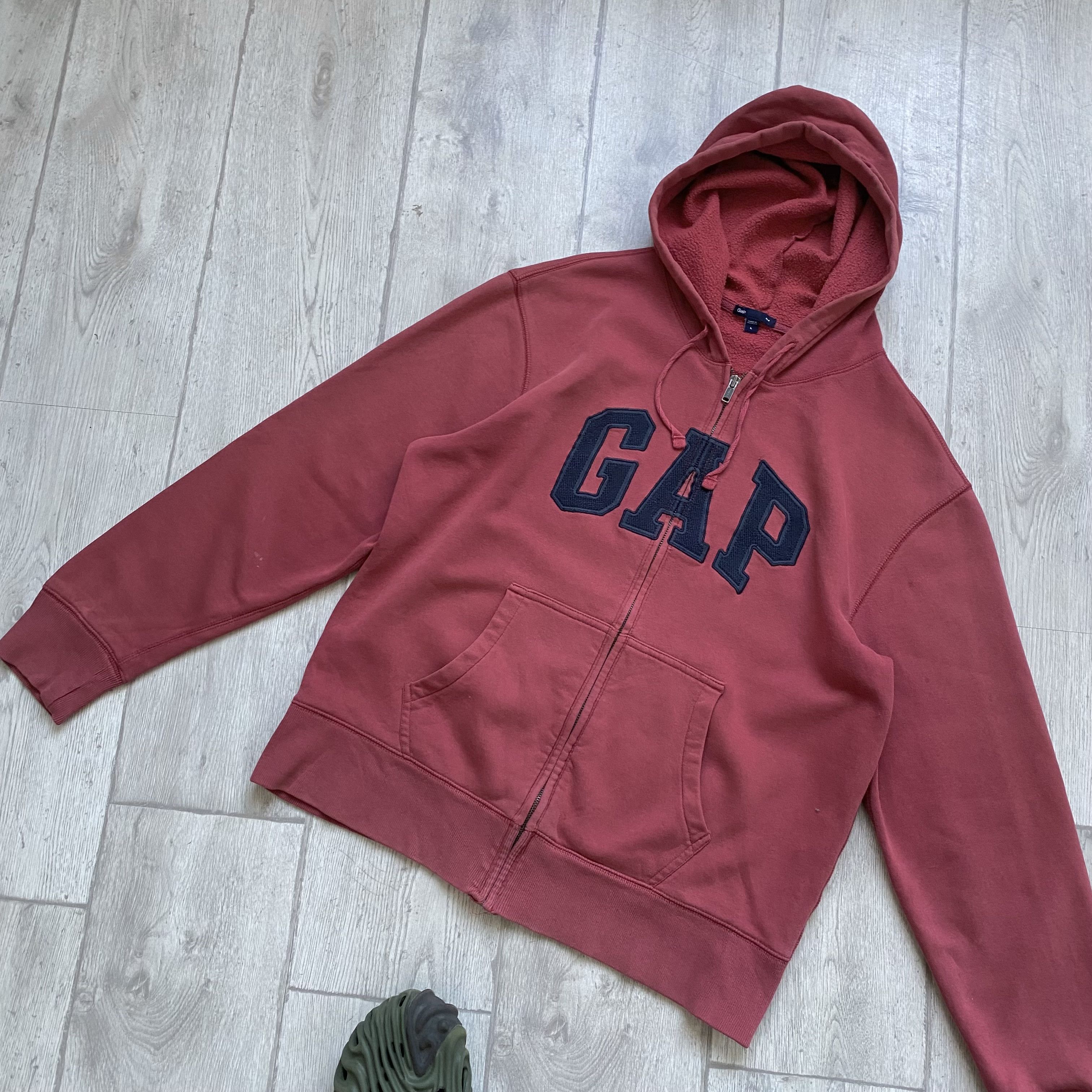 Gap Vintage Faded GAP Hoodie Zip Up Big Center Logo Yezzy Size US M / EU 48-50 / 2 - 11 Thumbnail