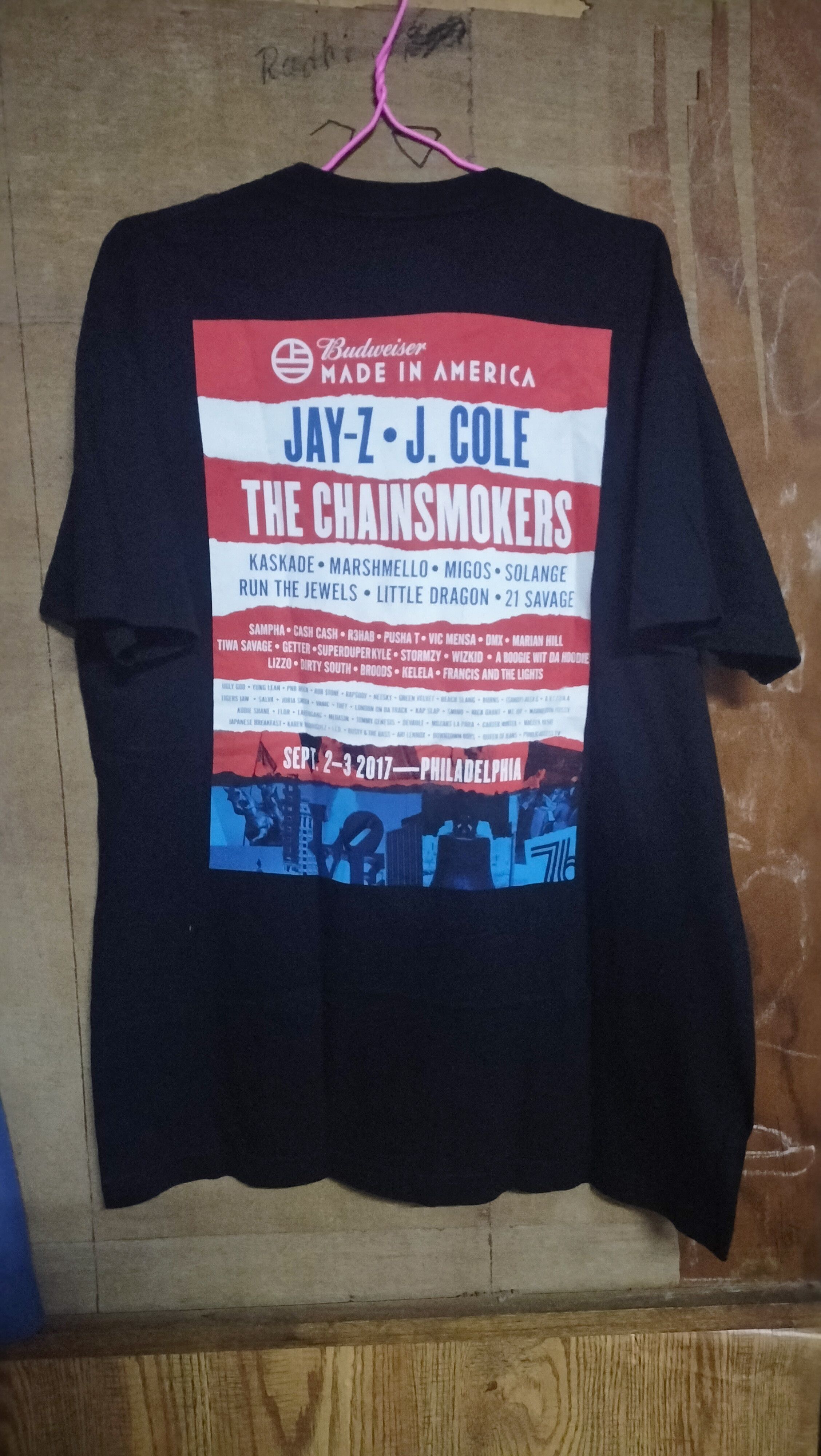 Band Tees Made in America 2017 ChainSmokers Jay Z J Cole Budweiser Size US L / EU 52-54 / 3 - 1 Thumbnail