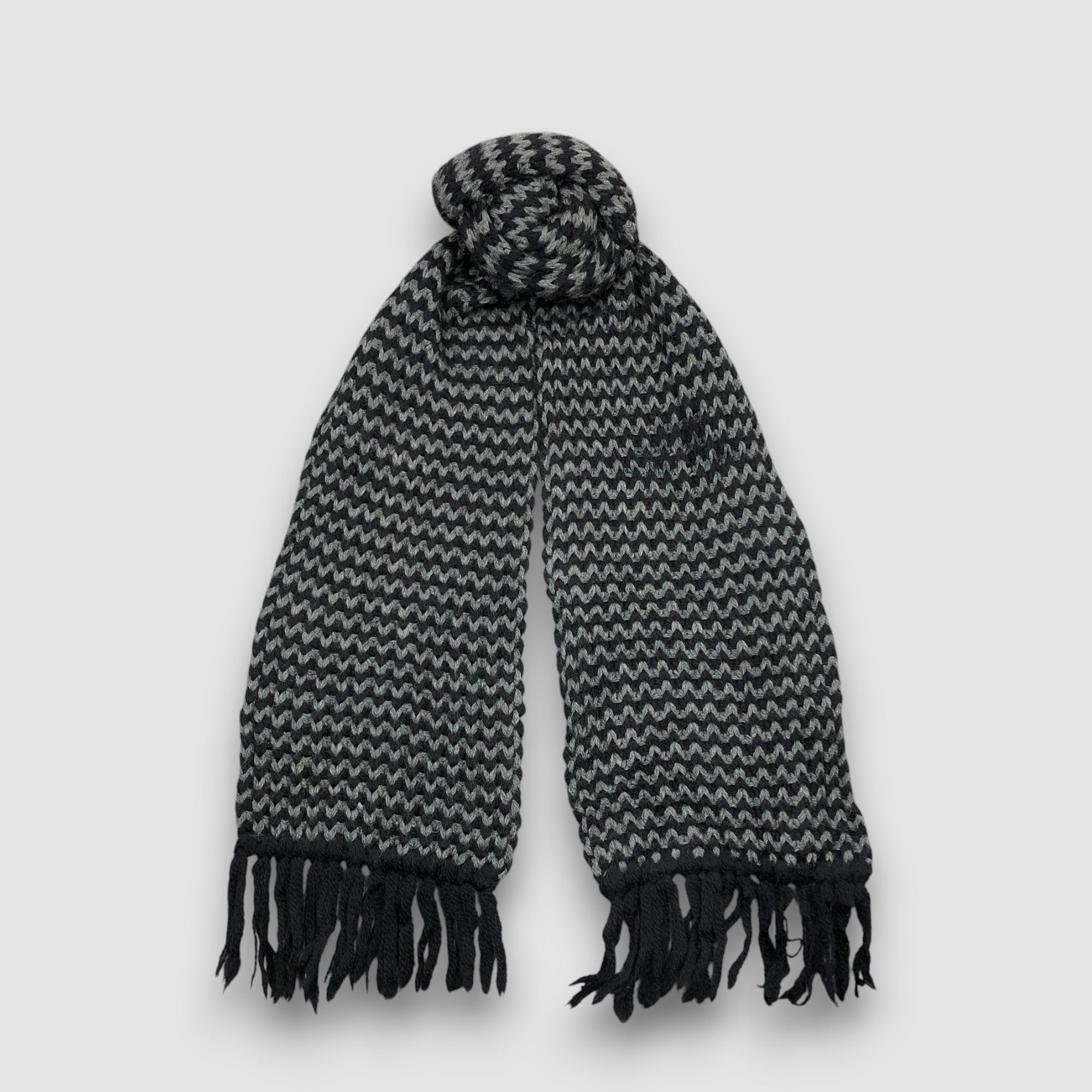 Highland 2000 Vintage Highland 2000 Scarf Muffler Knit Crochet Wool Scarve Size ONE SIZE - 1 Thumbnail