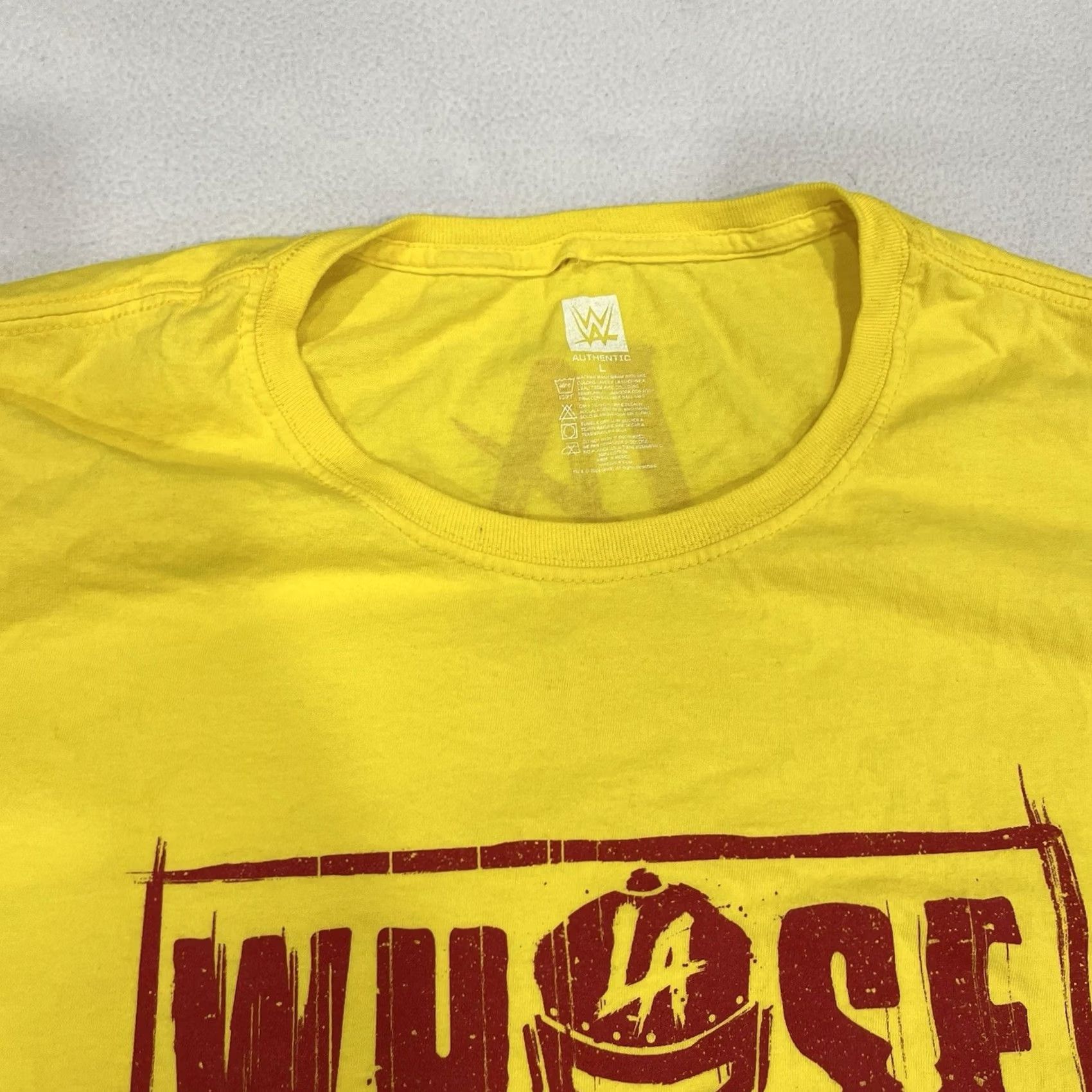 Vintage WWE Authentic LA Knight Whose Game Is It Yellow Graphic T-Shirt Mens L Size US L / EU 52-54 / 3 - 3 Thumbnail