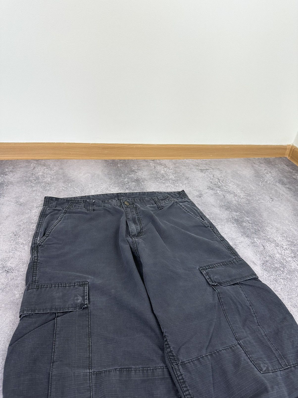 Carhartt Vintage Carhartt USA Baggy Utility Y2K Regular Cargo Pants Size US 34 / EU 50 - 13 Thumbnail
