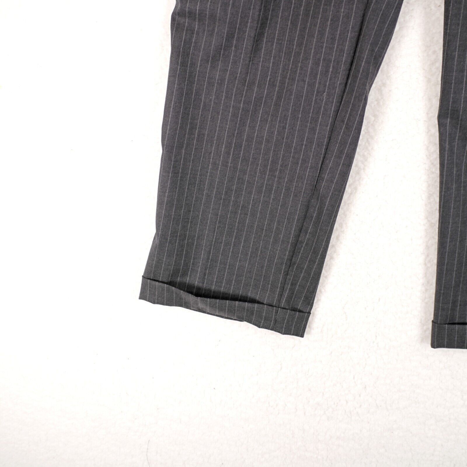 Brooks Brothers Brooks Brothers 346 Stretch Gray Wool Striped Pleated Cuffed Size 34R - 2 Thumbnail