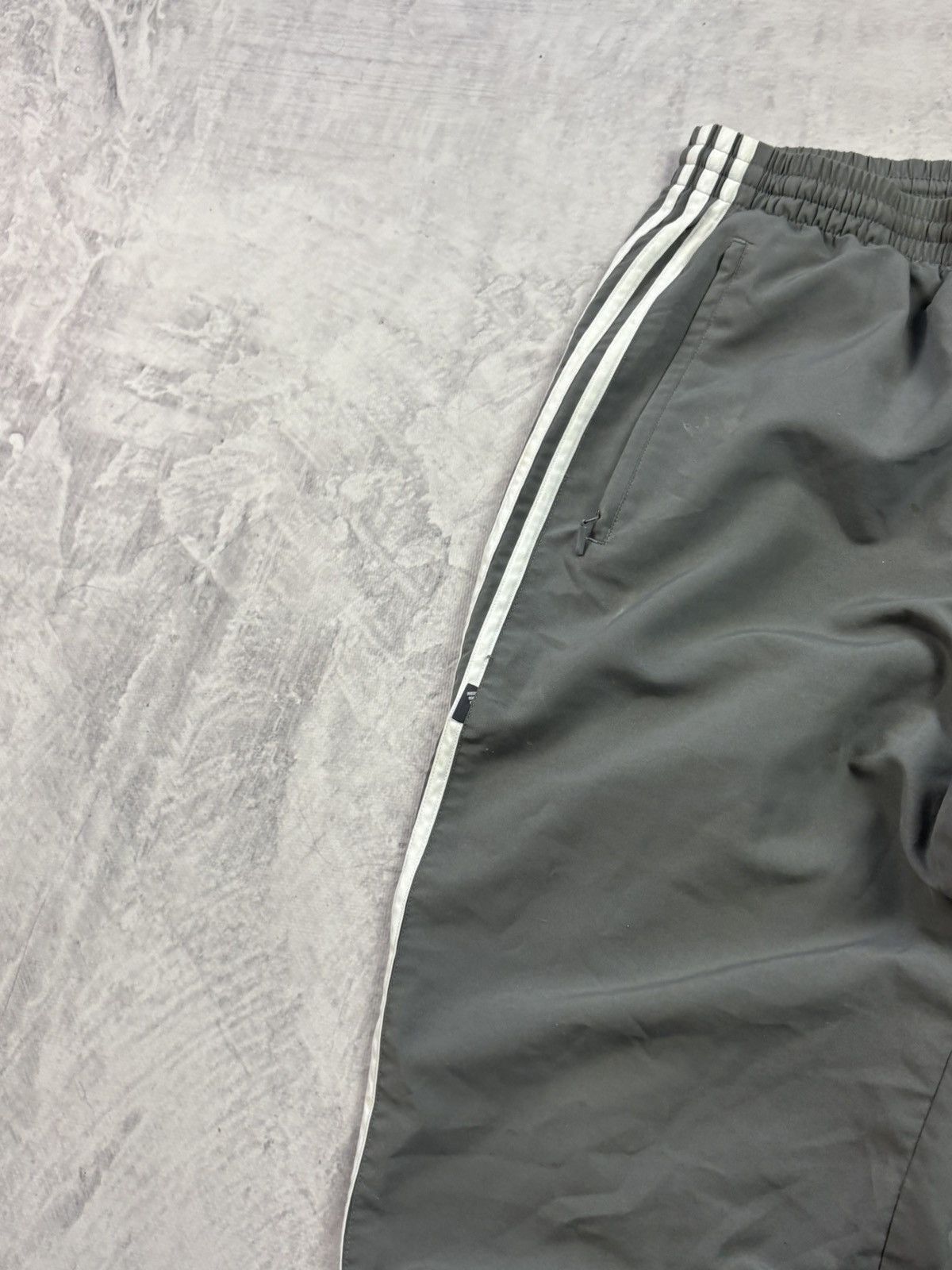 Adidas Vintage Ultra Baggy Adidas track pants retro wide baggy Size US 35 - 3 Thumbnail